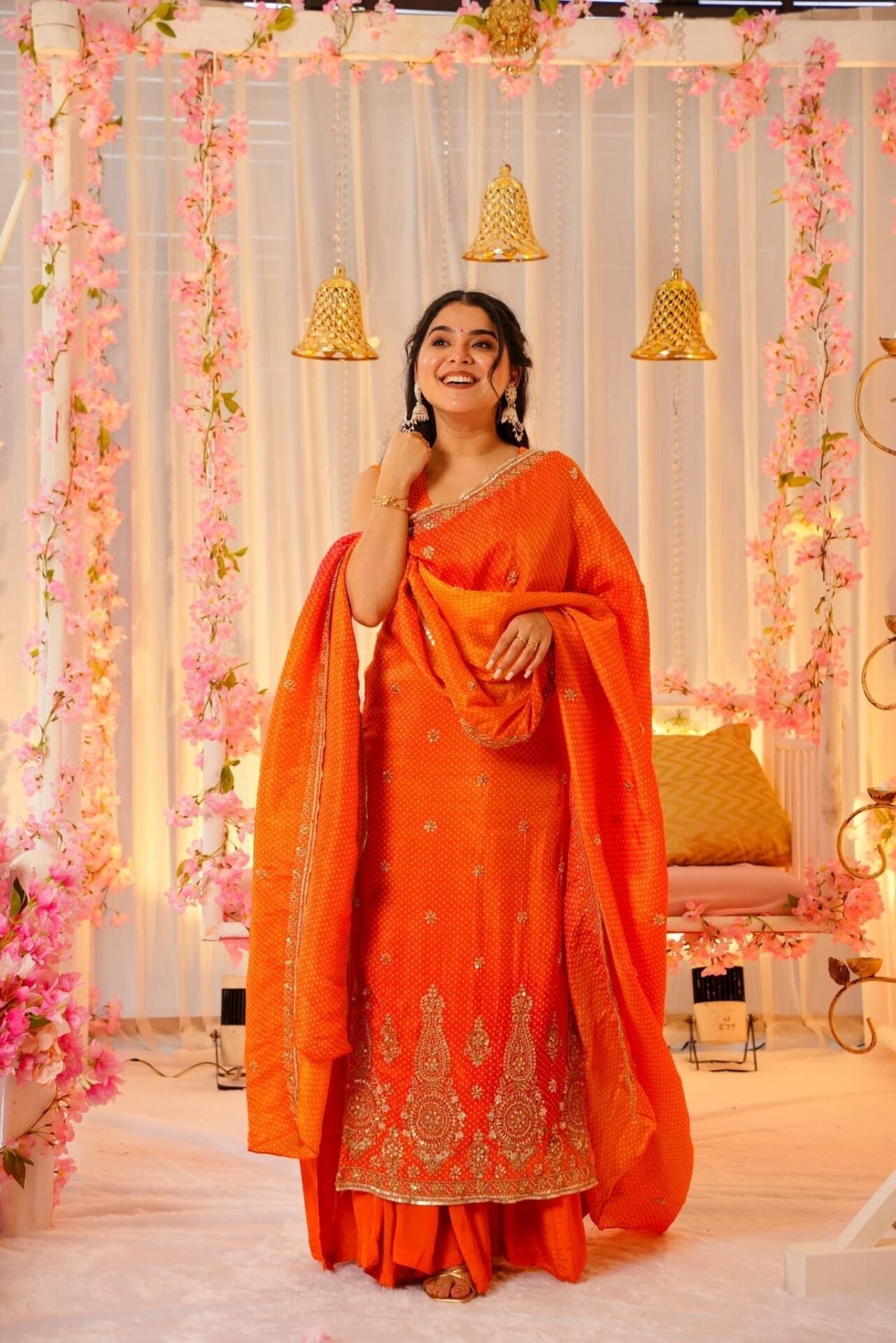 Idaho-o Saffron silk heavy suit set
