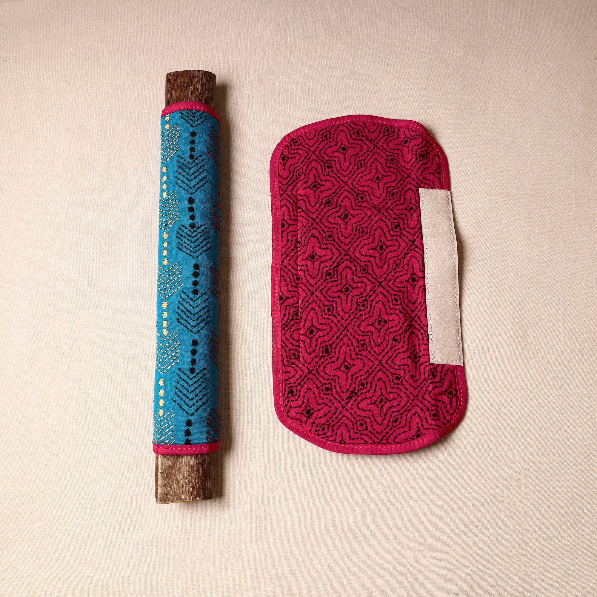 ASALKAAR Blue - Bengal Kantha Work Handmade Fridge Handle Cover (Set of 2) 01 - view 2