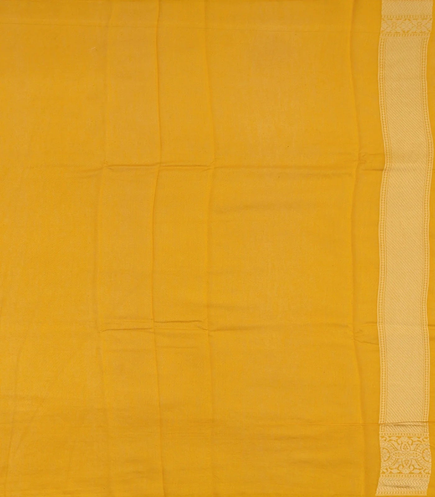 RmKV Red Handloom Banarasi Silk Cotton Saree With Chevron Motifs-Red - view 4