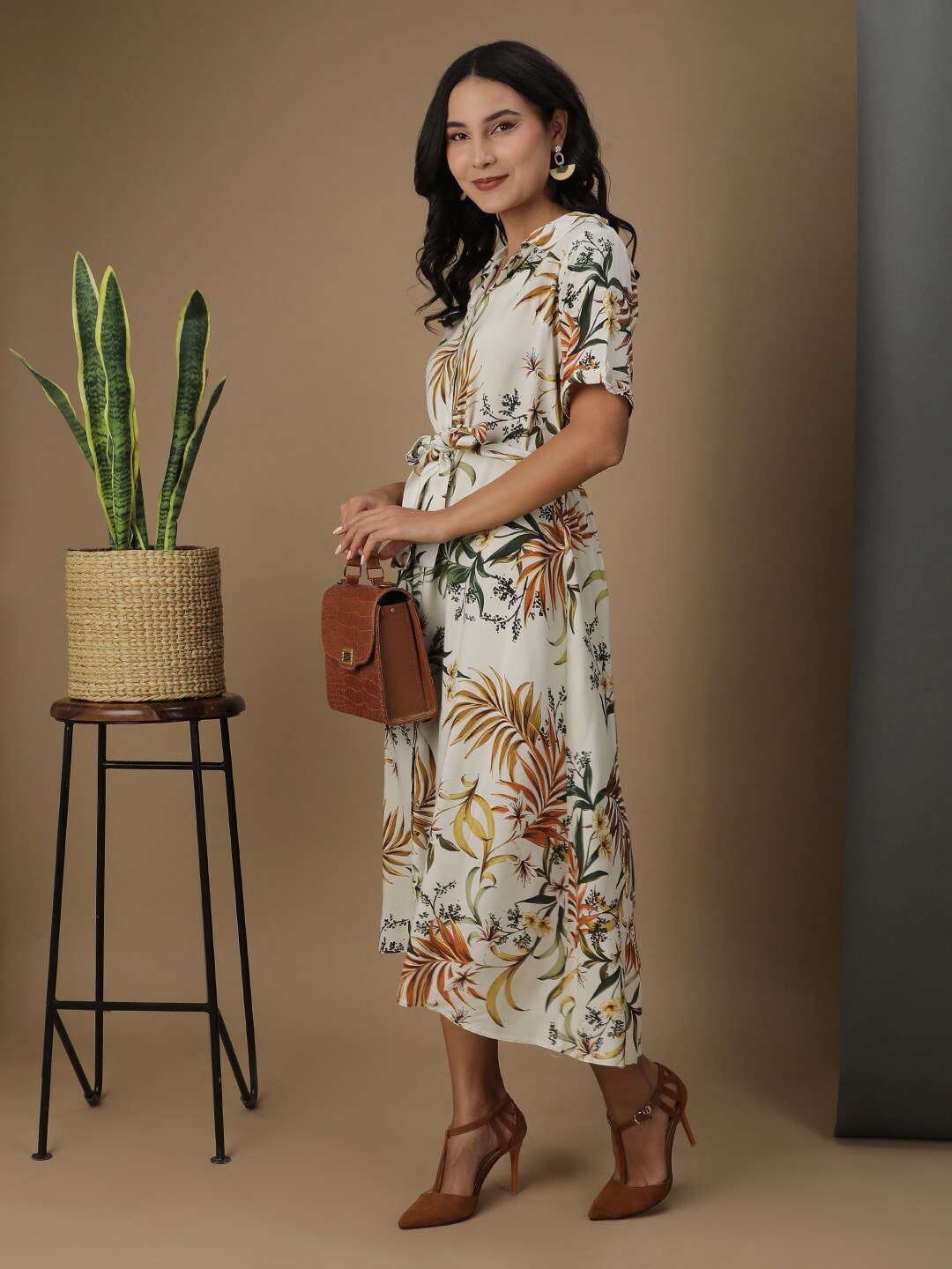 Freehand By The Indian Garage Co Women Tropical Printed Sheath Dress - view 6