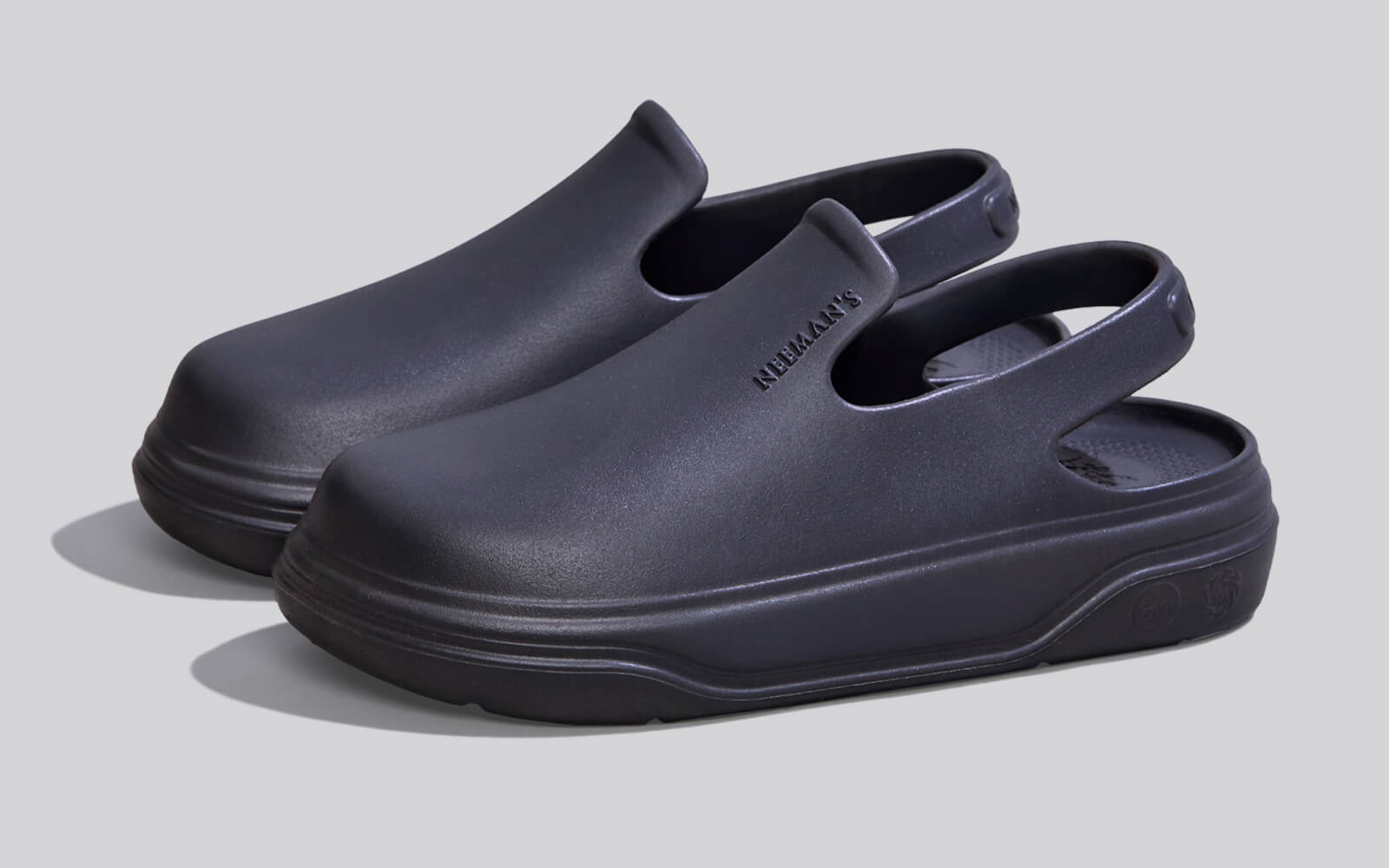 Neeman's Cushers Clogs For Men : Dark Grey - view 6