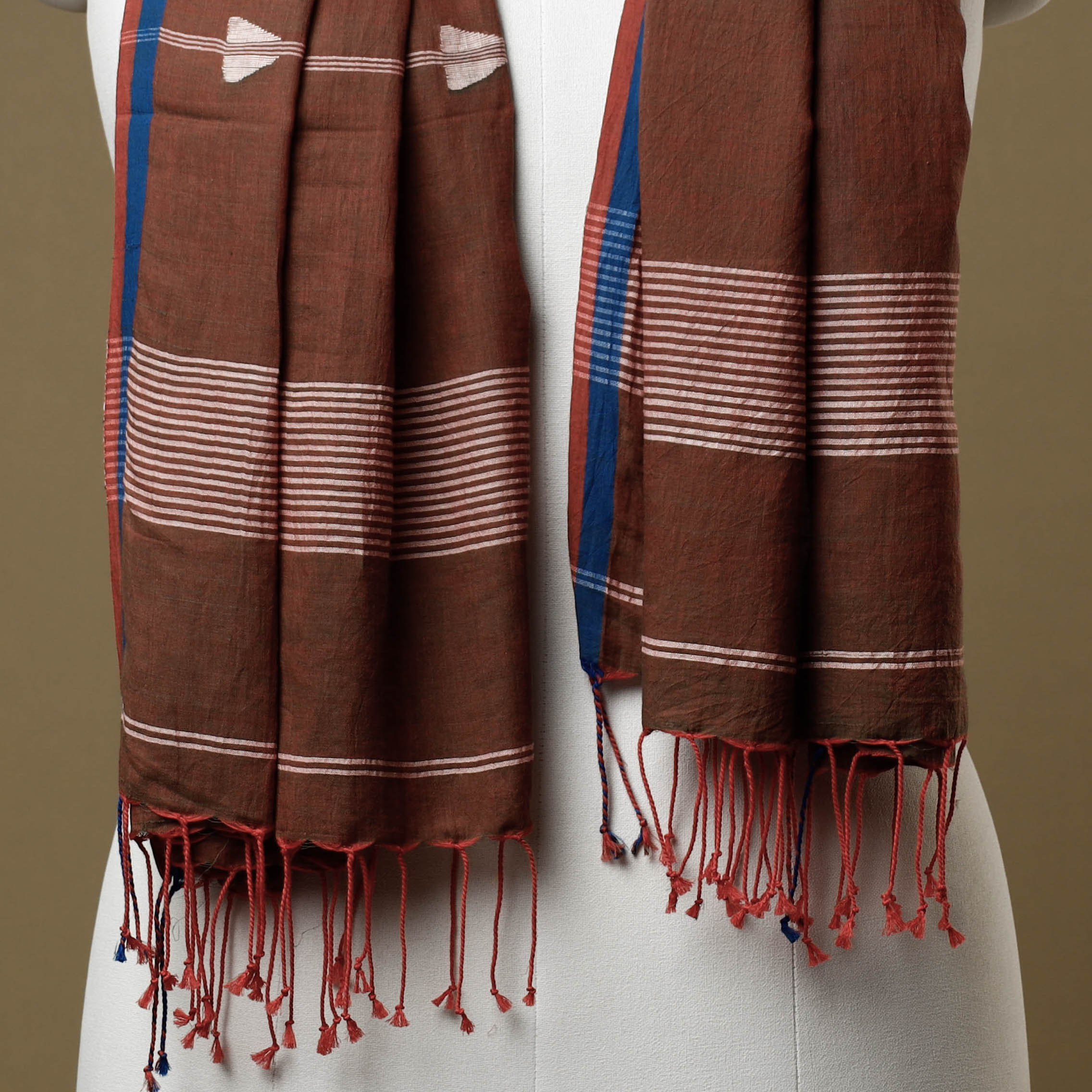 ARTISAN DIRECT BY CREATIVE DIGNITY Brown - Bengal Jamdani Buti Handloom Cotton Stole - view 3