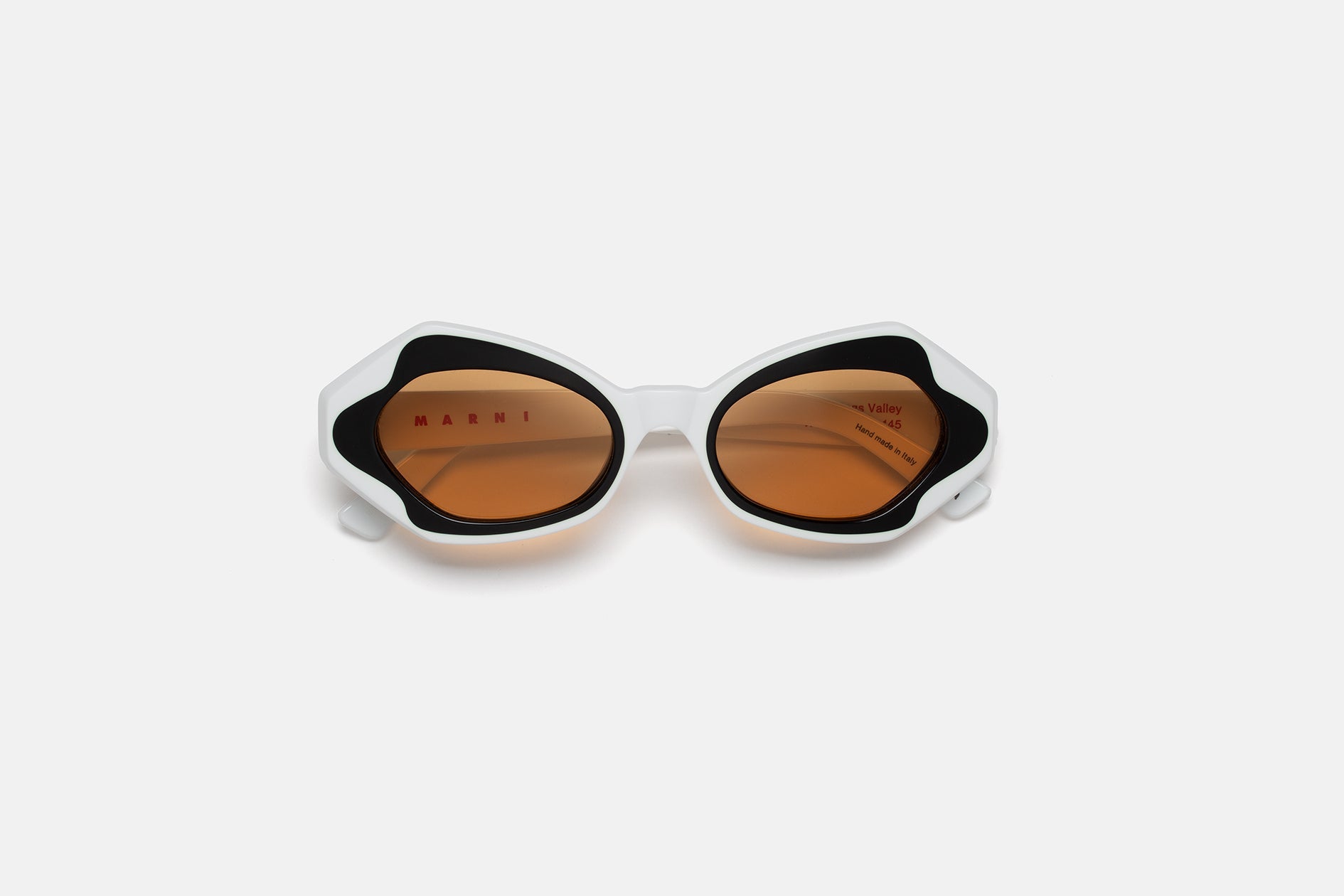 RETROSUPERFUTURE Unlahand White