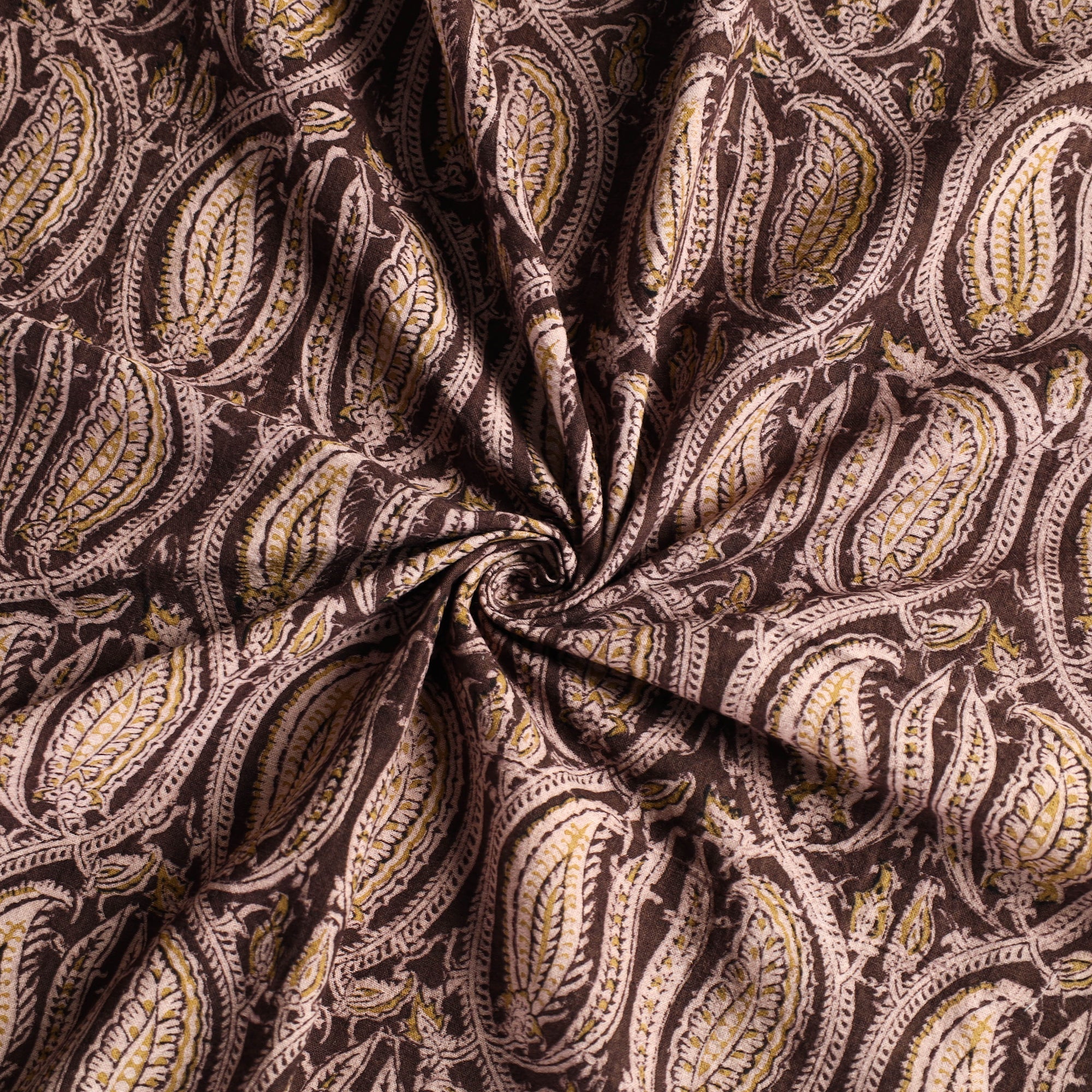 PITCHUKA SRINIVAS KALAMKARI PEDANA Brown - Original Pedana Kalamkari Block Printed Cotton Table Cover (46 x 43 in) - view 3