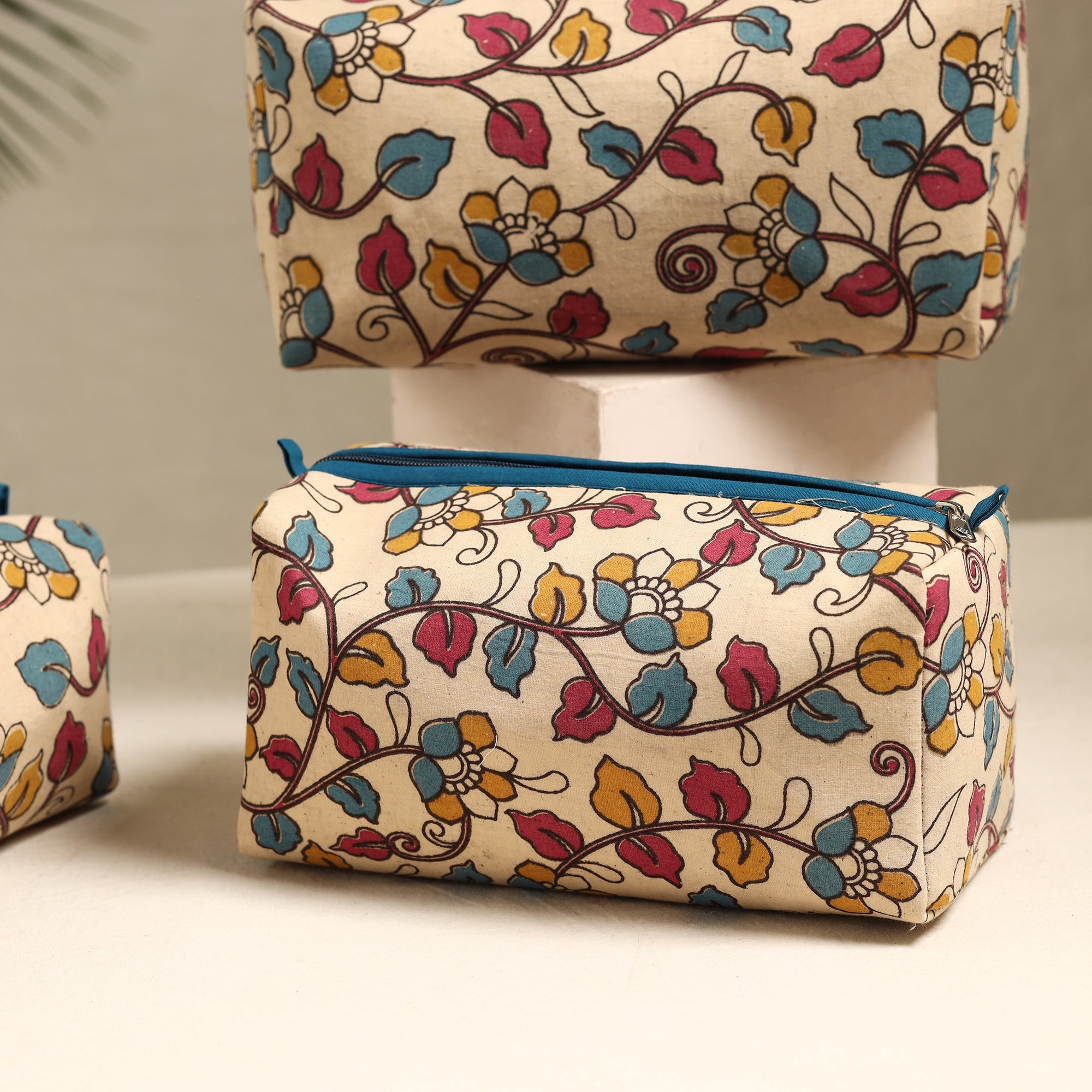 ITOKRI CRAFTS INITIATIVE Beige - Handmade Cotton Toiletry Bags (Set of 3) 118 - view 2