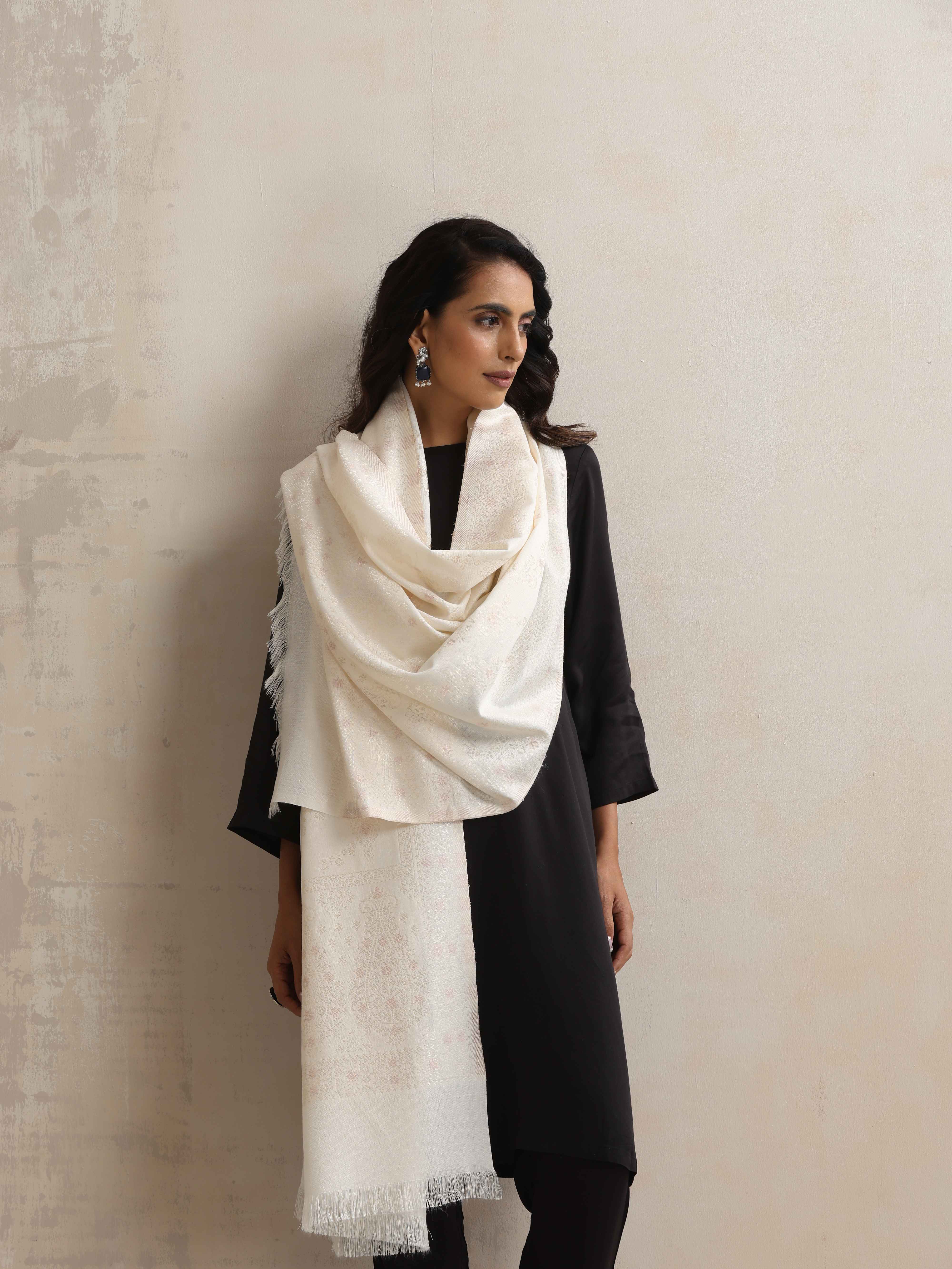 trueBrowns Ivory Gold Woollen Stole - view 3