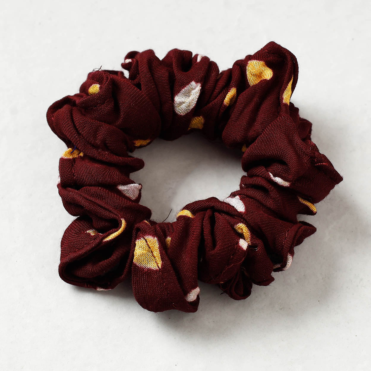 ITOKRI CRAFTS INITIATIVE Bandhani Tie-Dye Cotton Elastic Rubber Band/Scrunchie - view 2