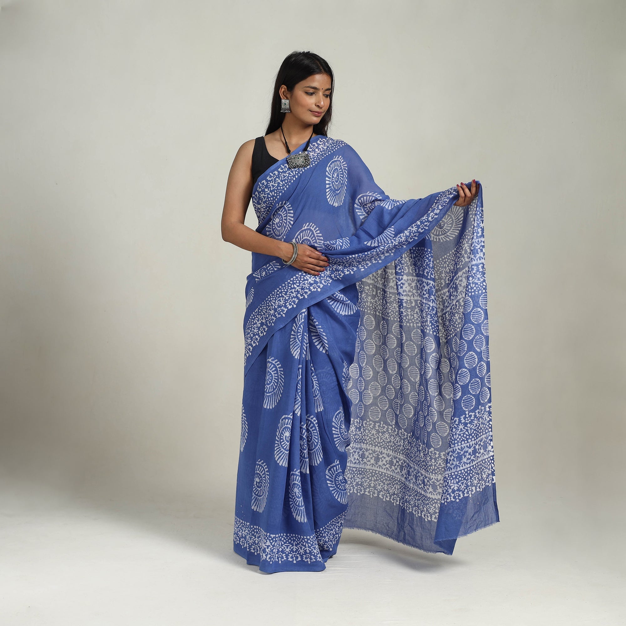 BATIK BY MD. SHARIFF Blue - Cotton Hand Batik Print Saree 05 - view 2