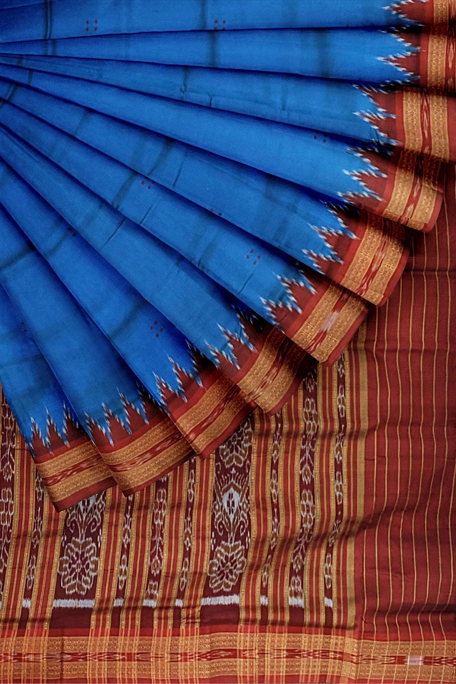 IndianVillèz Blue Phoda Kumbha Design Odisha Ikat Khandua Silk Saree - view 2