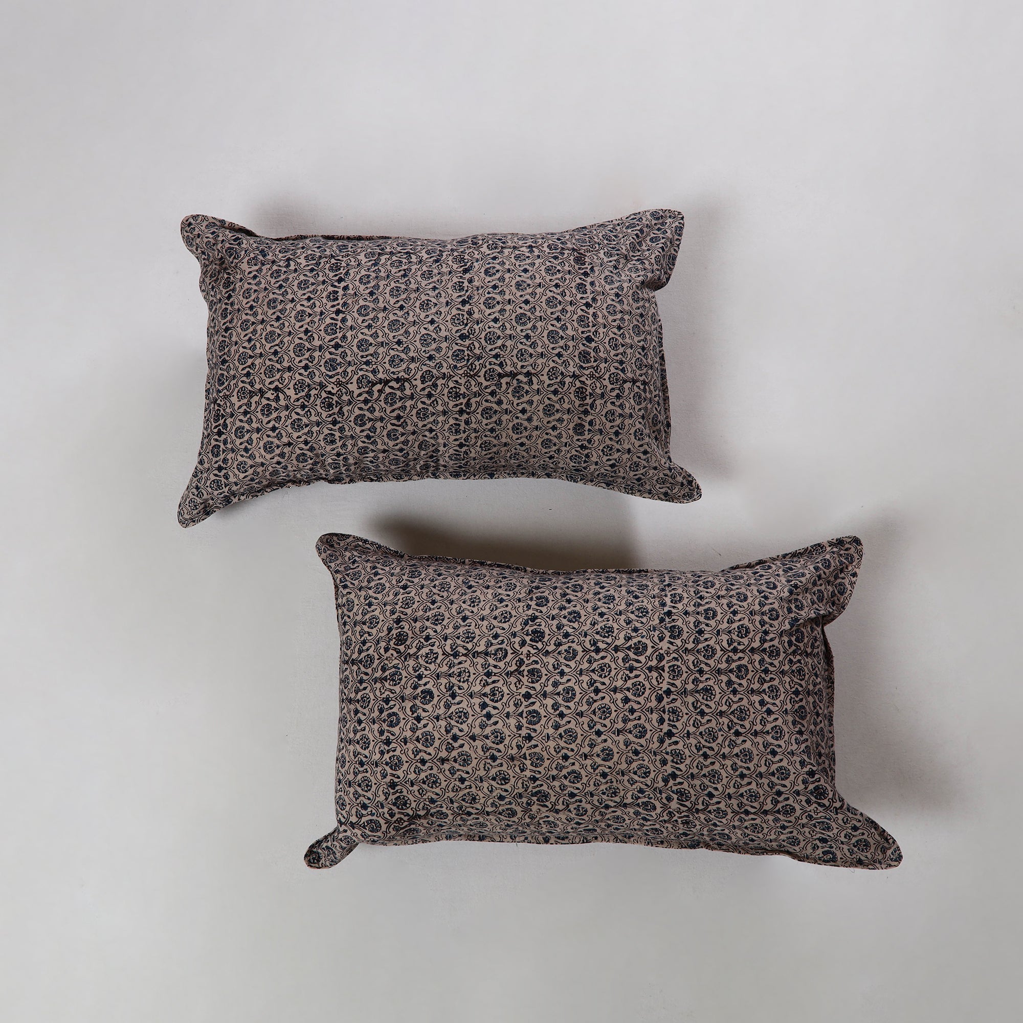 NOORI BAZAR Black - Kalamkari Block Print Pillow Cover (Set of 2) 07 - view 2