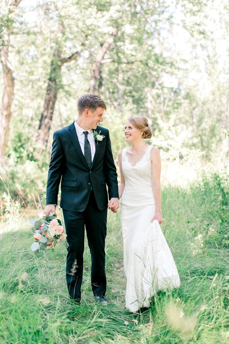 fiftyflowers.com A Romantic Montana Wedding - view 2
