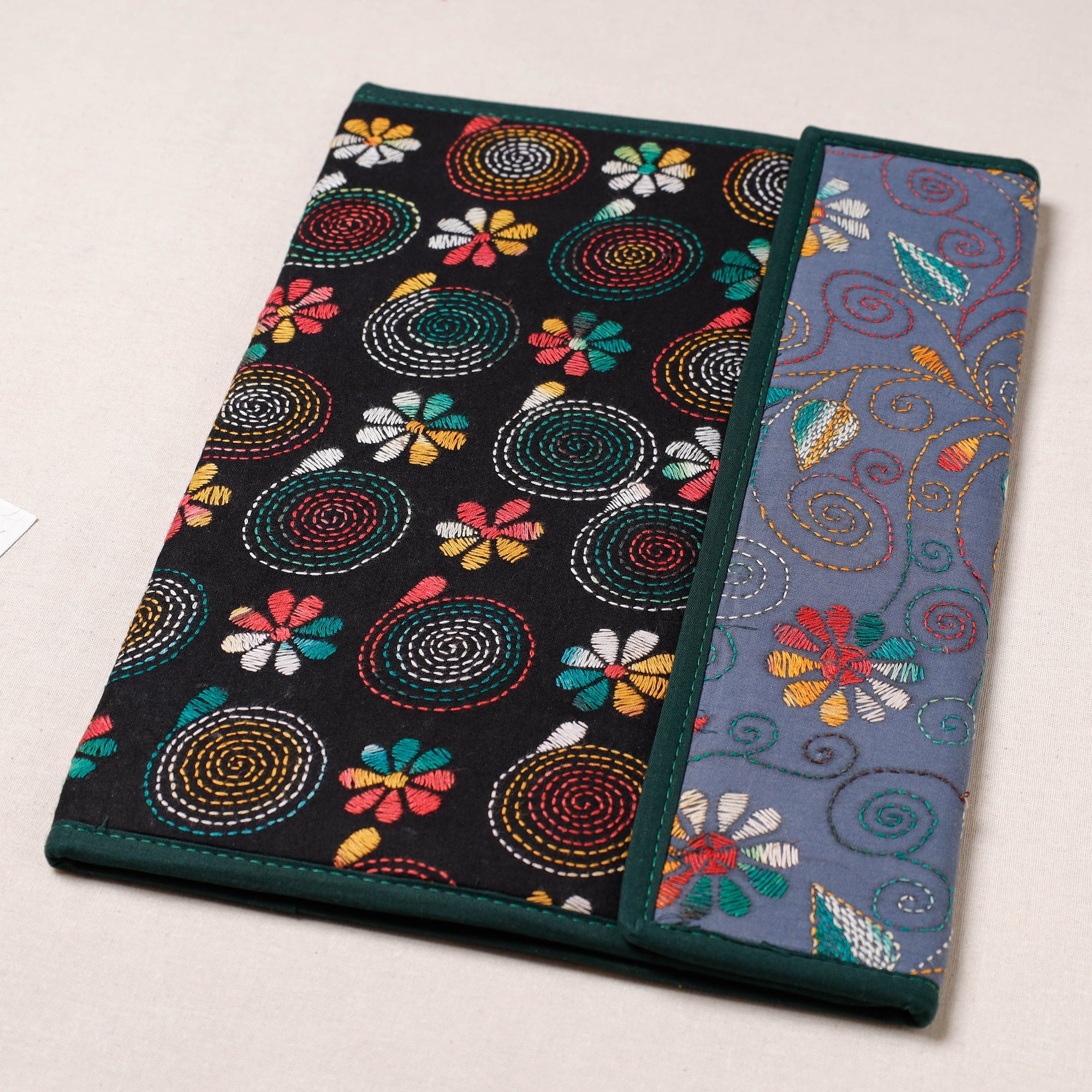 ASALKAAR Bengal Kantha Work Handcrafted File Folder - view 2