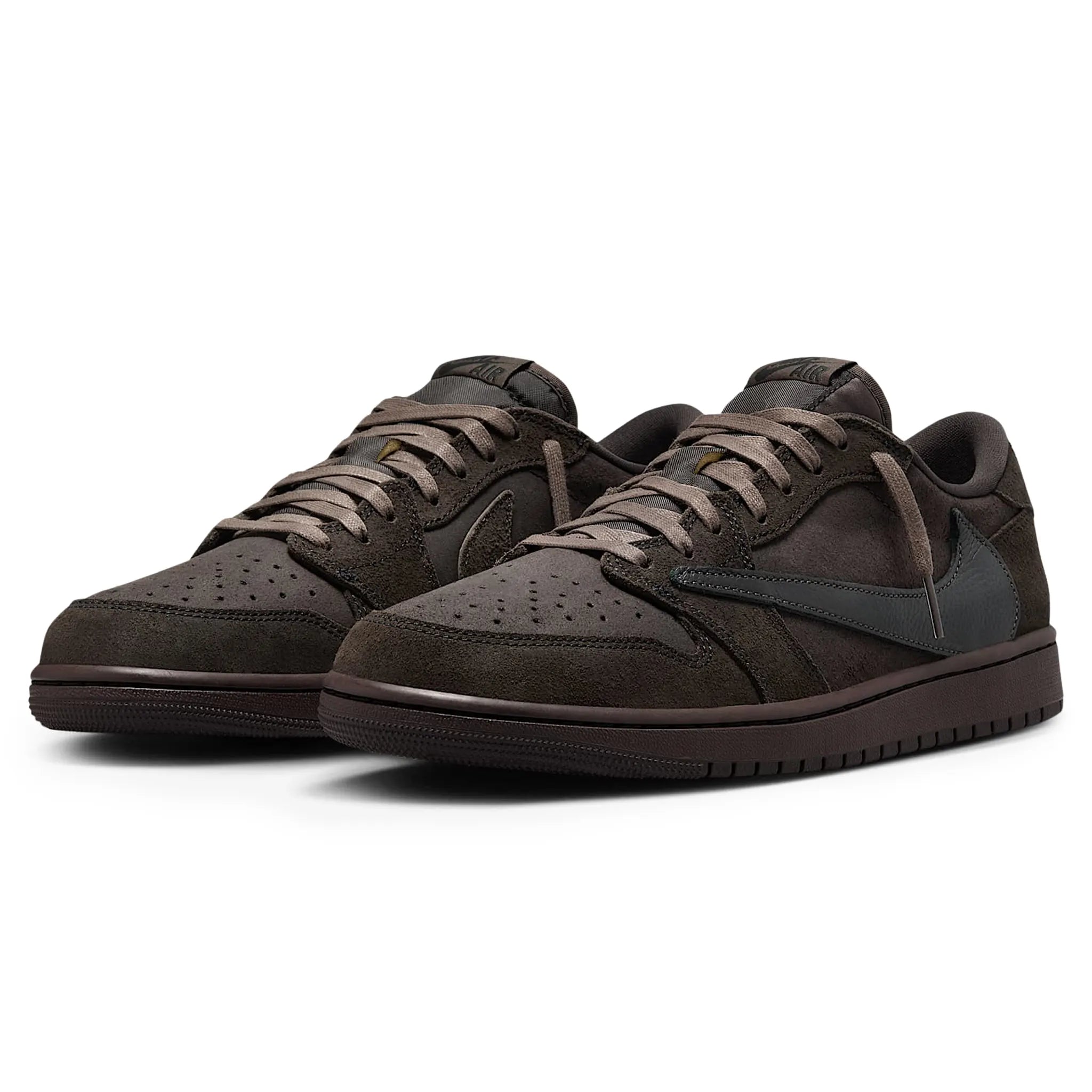 Travis Scott x Air Jordan 1 Low OG SP Velvet Brown - view 2