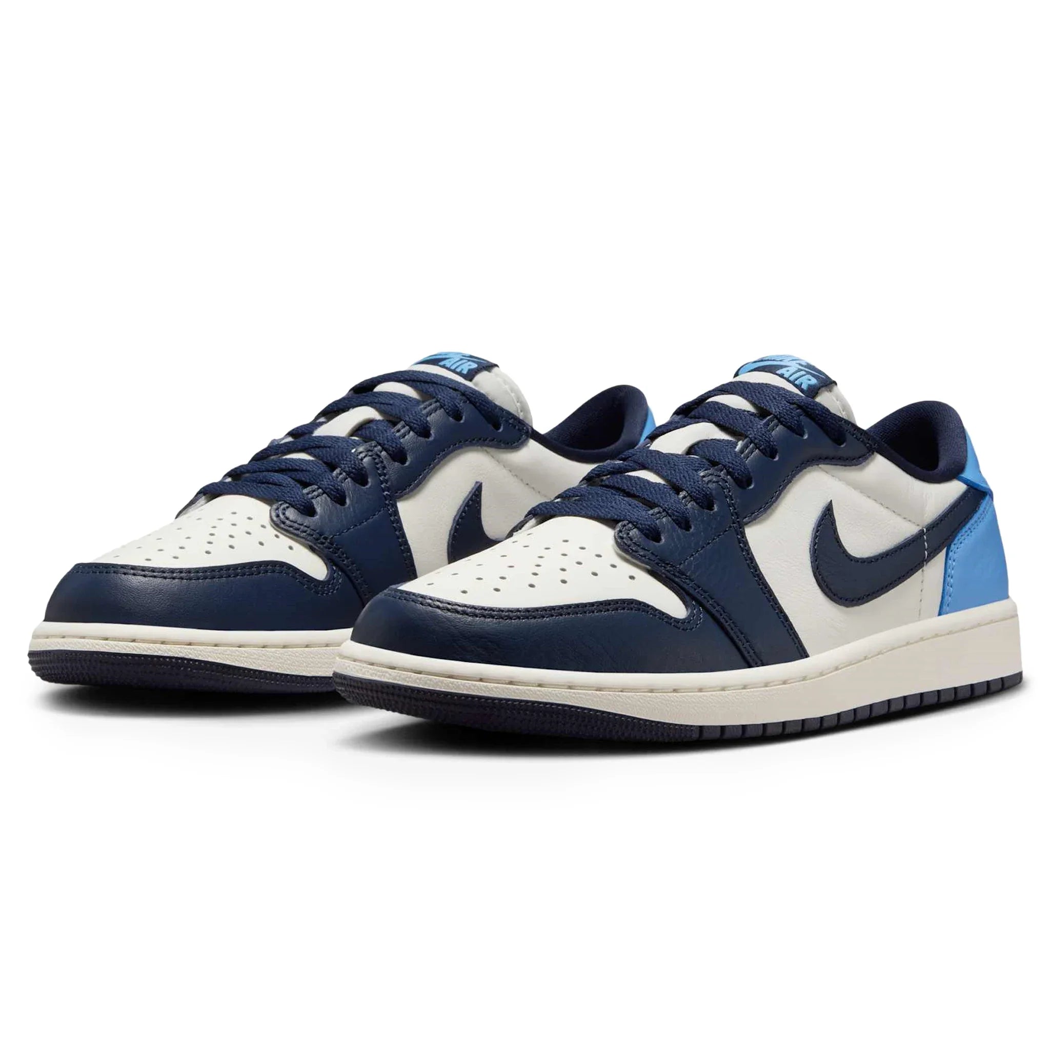 Air Jordan 1 Low OG Obsidian UNC - view 2