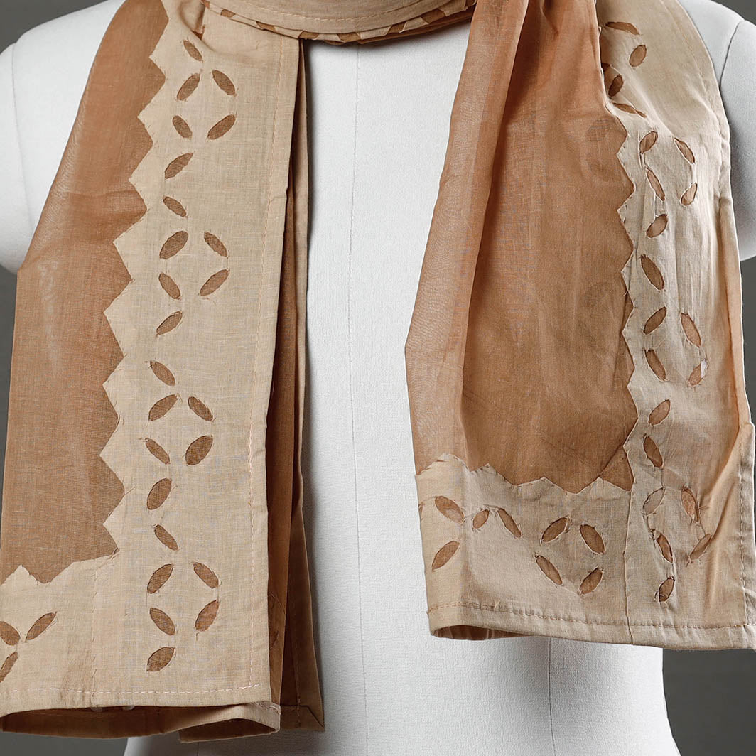 SHADES OF MARUDHARA Brown - Barmer Applique Cutwork Cotton Stole - view 2