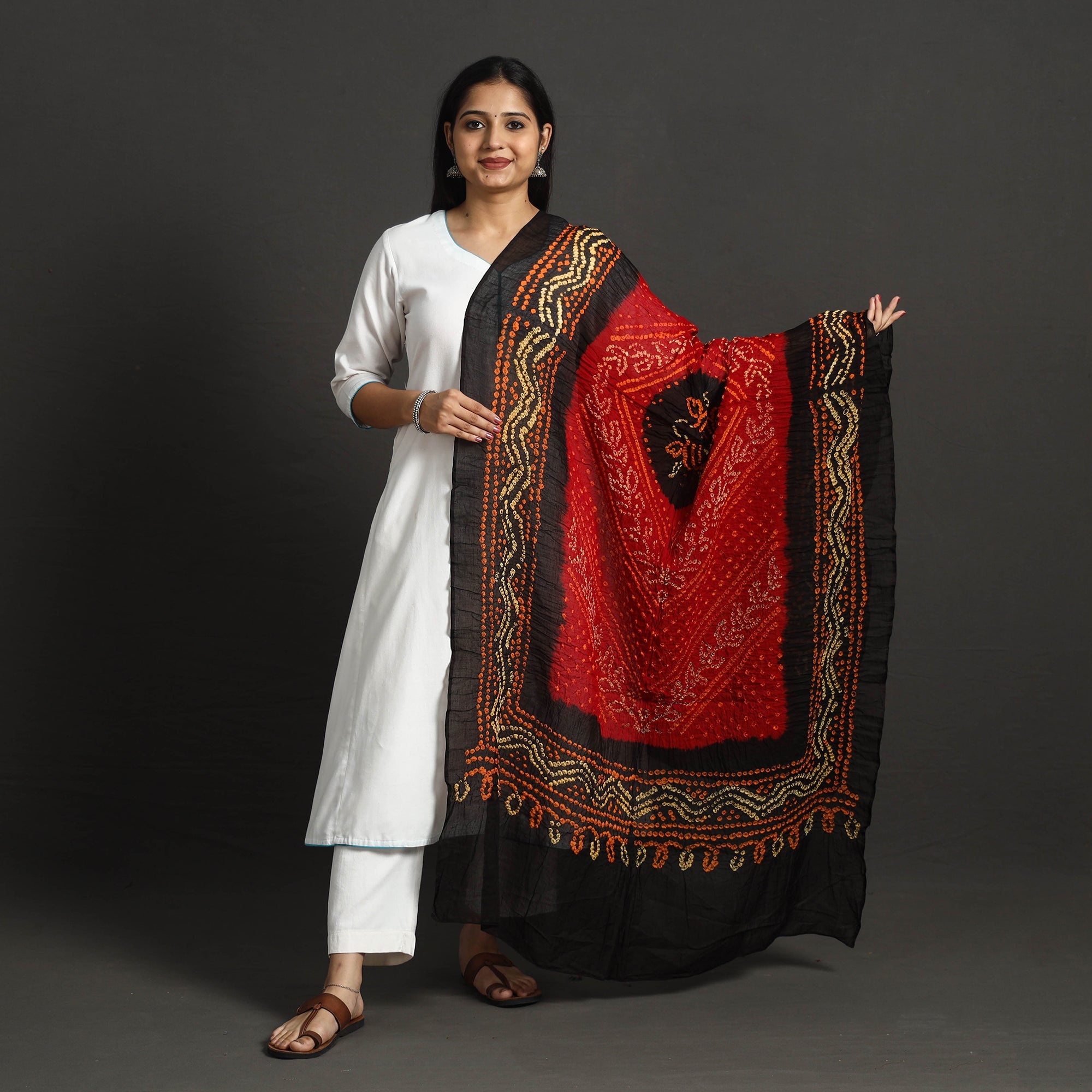KACHCHH JI CHHAAP Kutch Tie-Dye Cotton Bandhani Dupatta 20