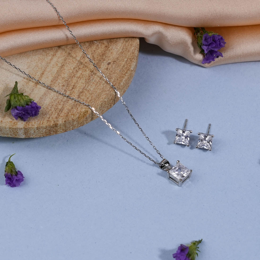 Prinjal Jewellers Square Diamond Pendant Set For Women - view 2