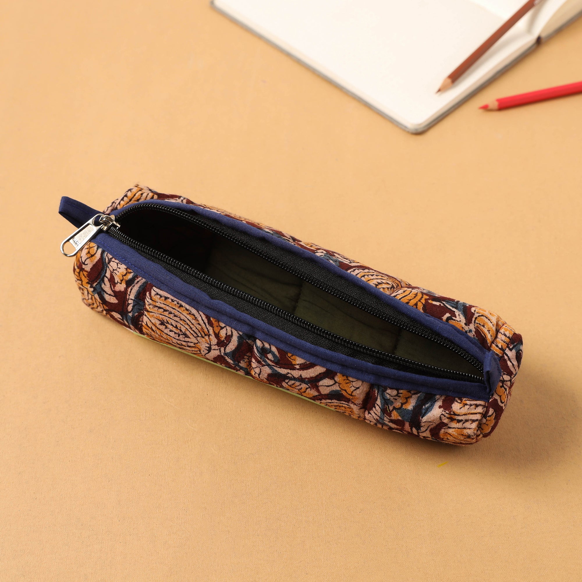 NOORI BAZAR Brown - Handcrafted Quilted Cotton Pencil Pouch 04 - view 2