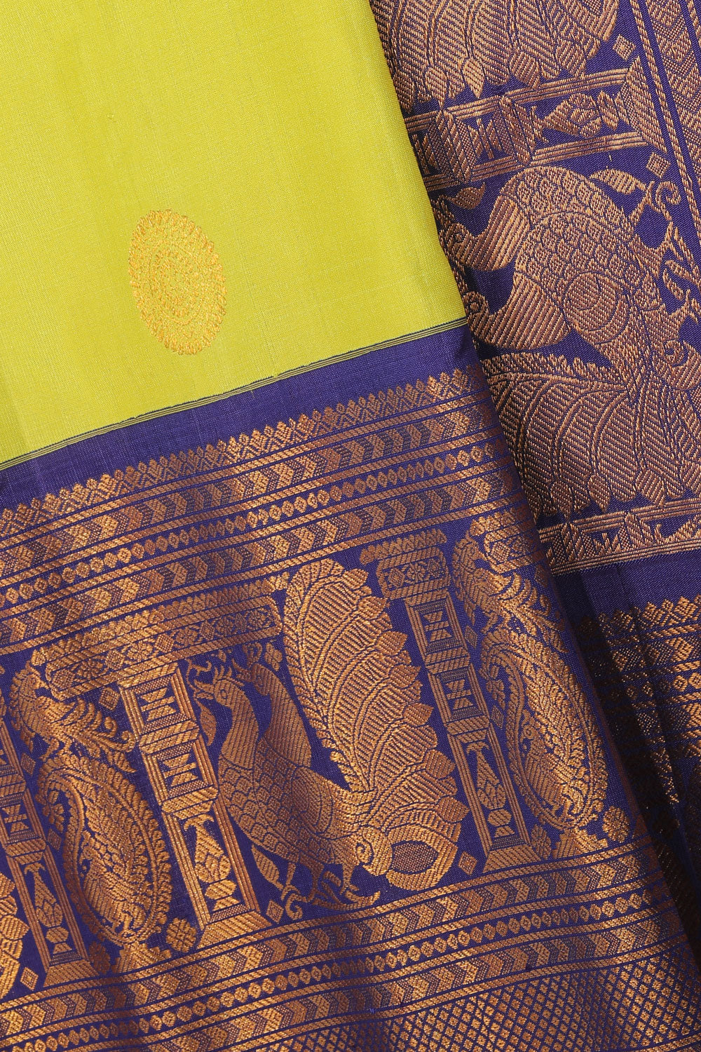 Kalanjali Gadwal Silk Mint Green Saree – Women's - view 2