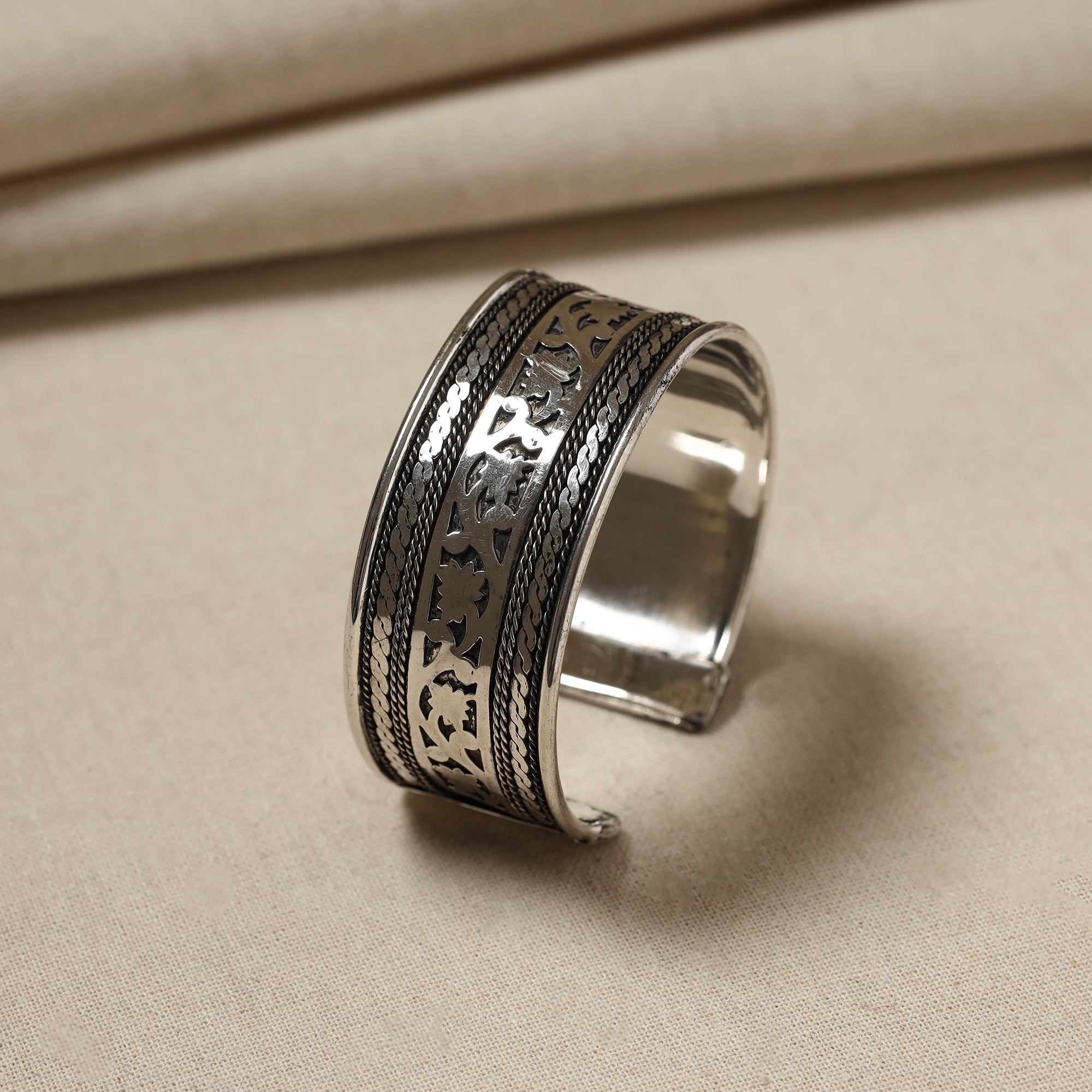 WHITE RIVER STORIES Antique Finish Oxidised German Silver Bangle / Cuff Bracelet (Adjustable) - view 2