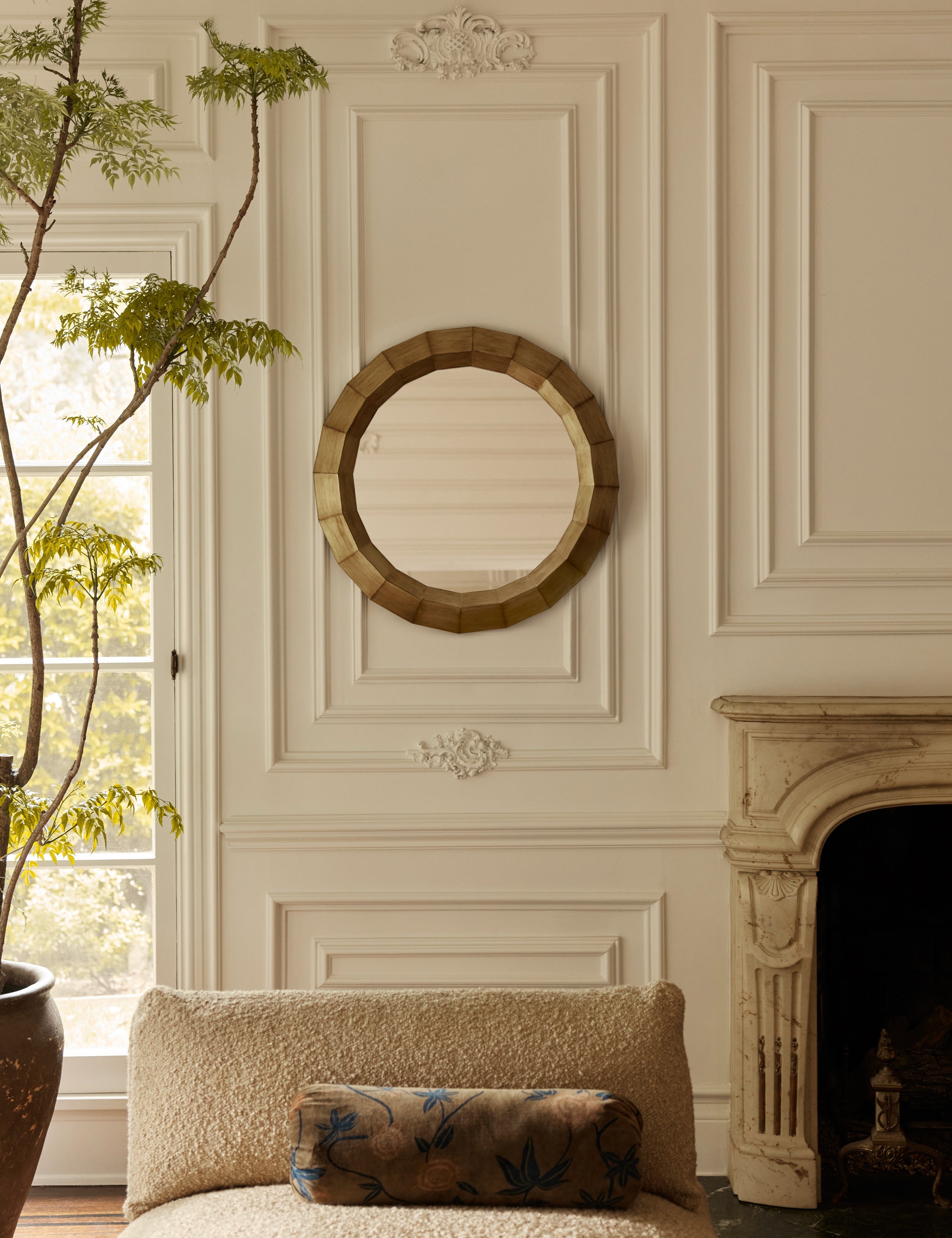 Lulu and Georgia Copeland Round Mirror – Gold - view 2