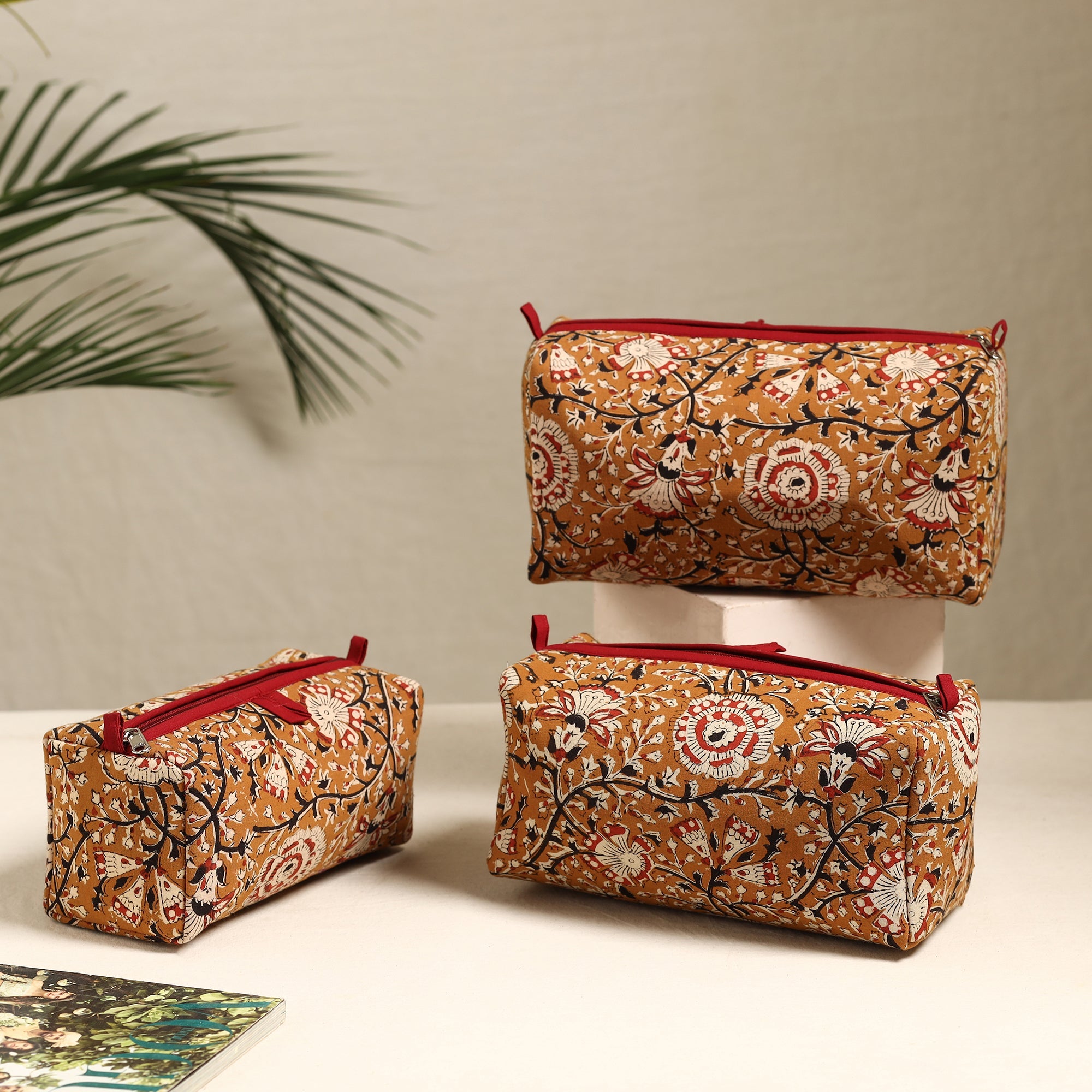 ITOKRI CRAFTS INITIATIVE Brown - Handmade Cotton Toiletry Bags (Set of 3) 115