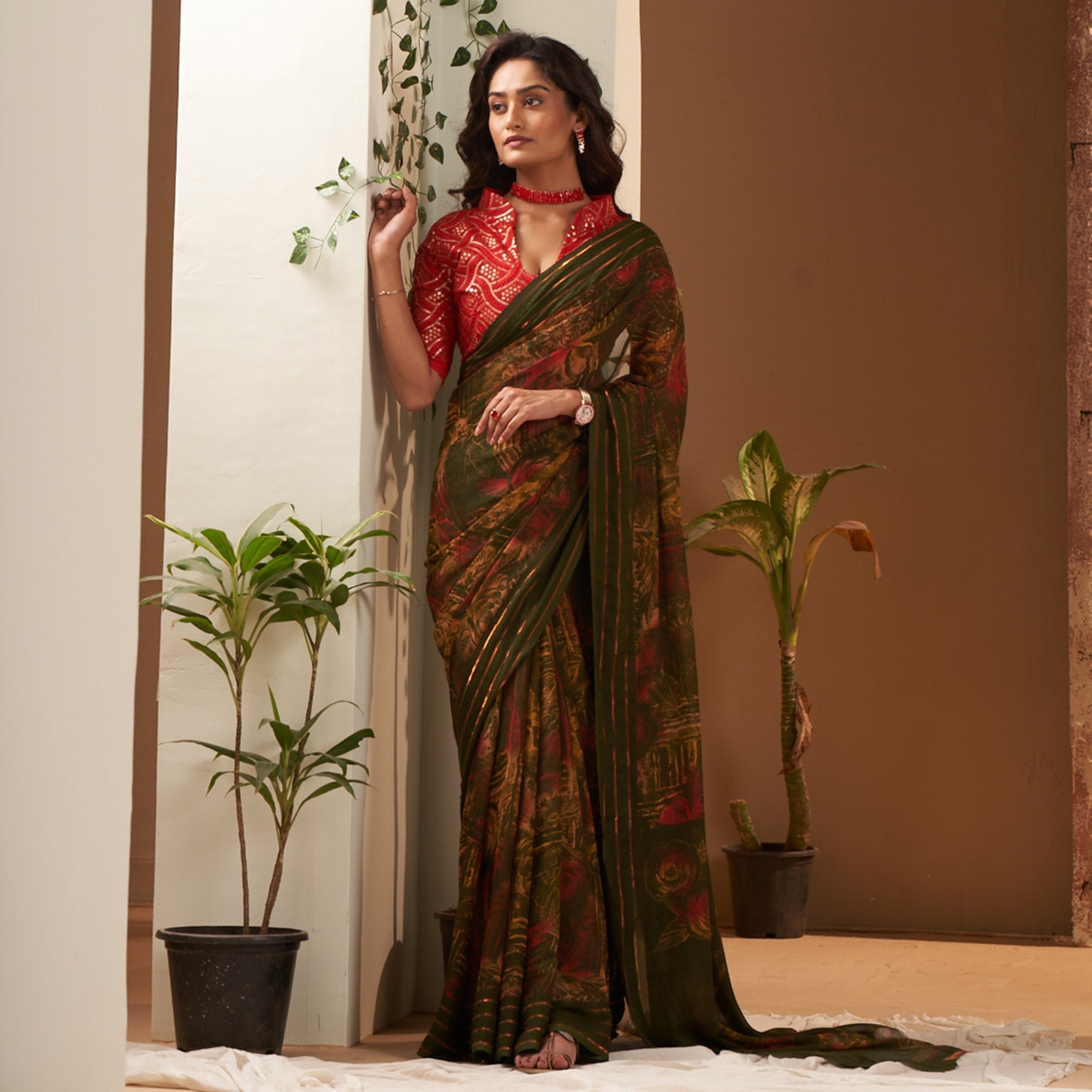 Peachmode Mehandi Green Floral Printed Georgette Saree