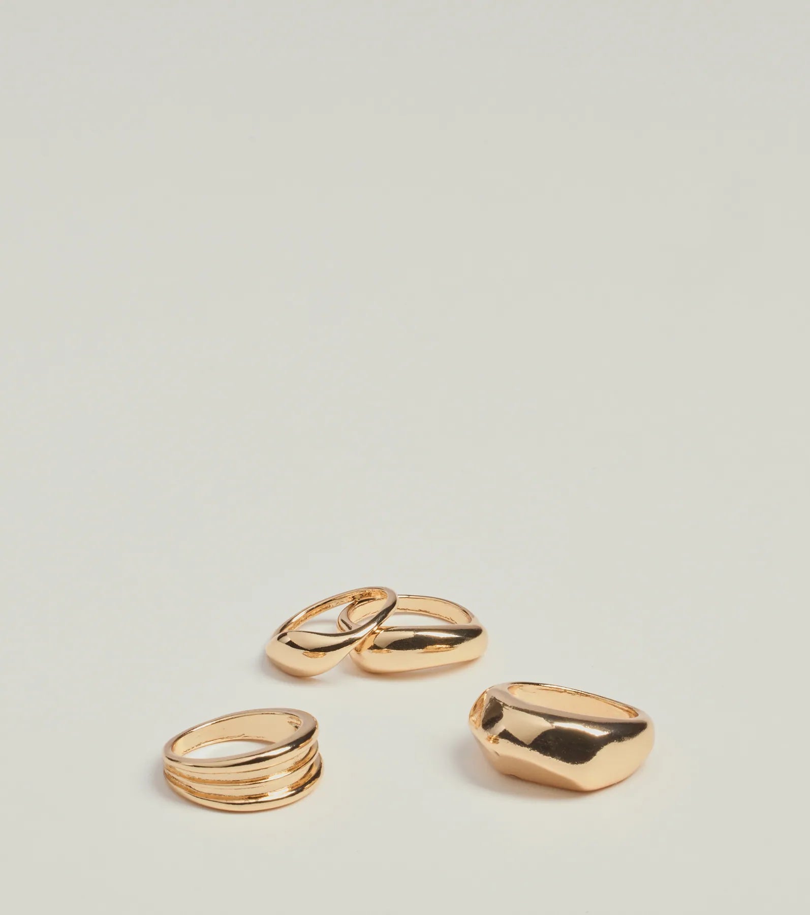 Windsor Stack On The Luxe Ring Multipack – GOLD