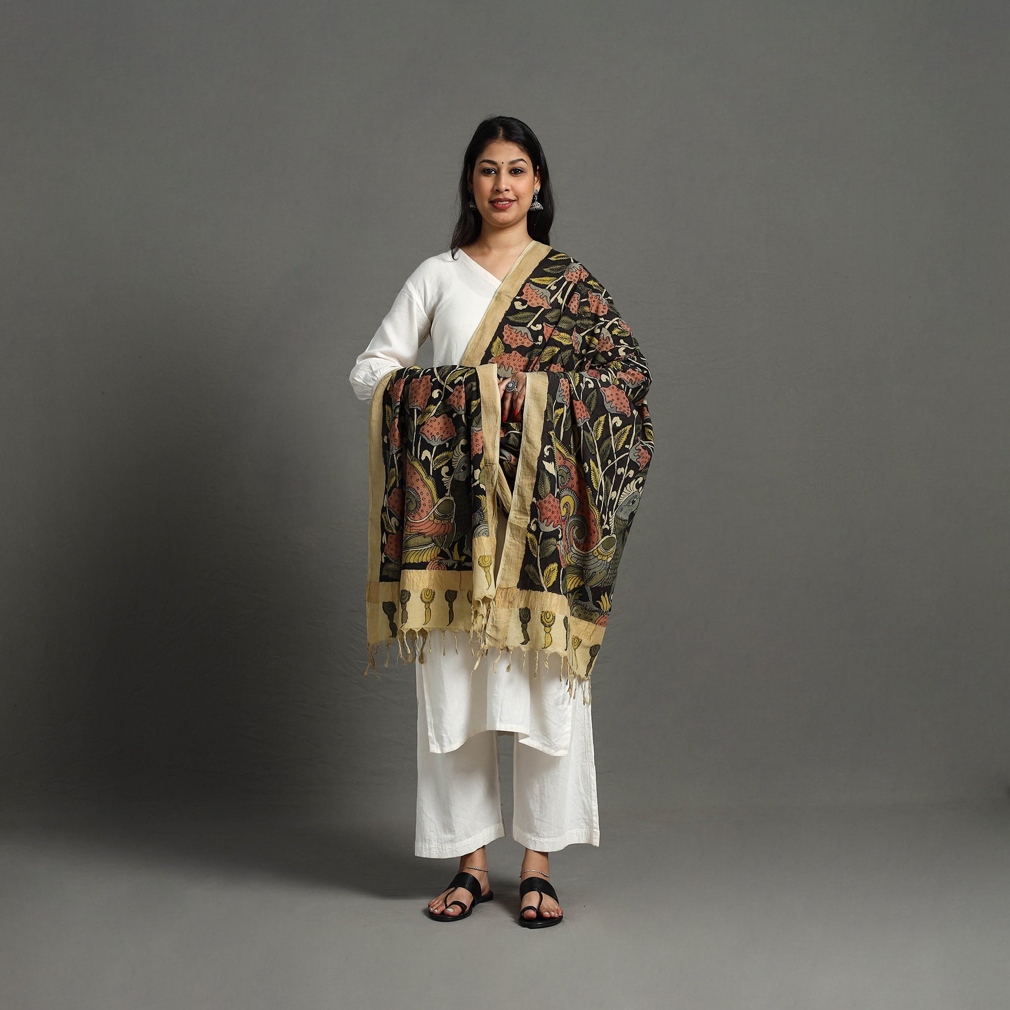 SOUTH KARGHA Black - Mangalagiri Cotton Handpainted Pen Work Kalamkari Dupatta 07 - view 3