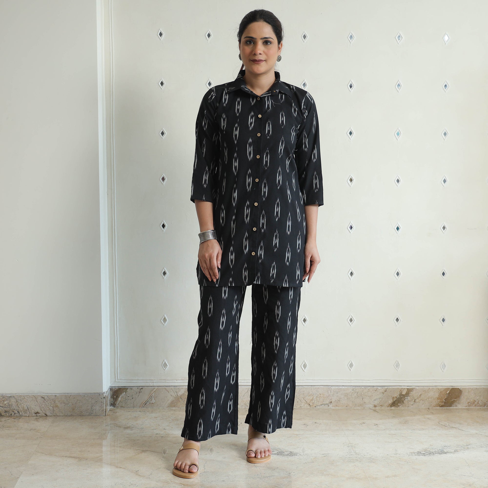 ITOKRI CASUALS Black - Pochampally Ikat Cotton Co-Ord Set 12