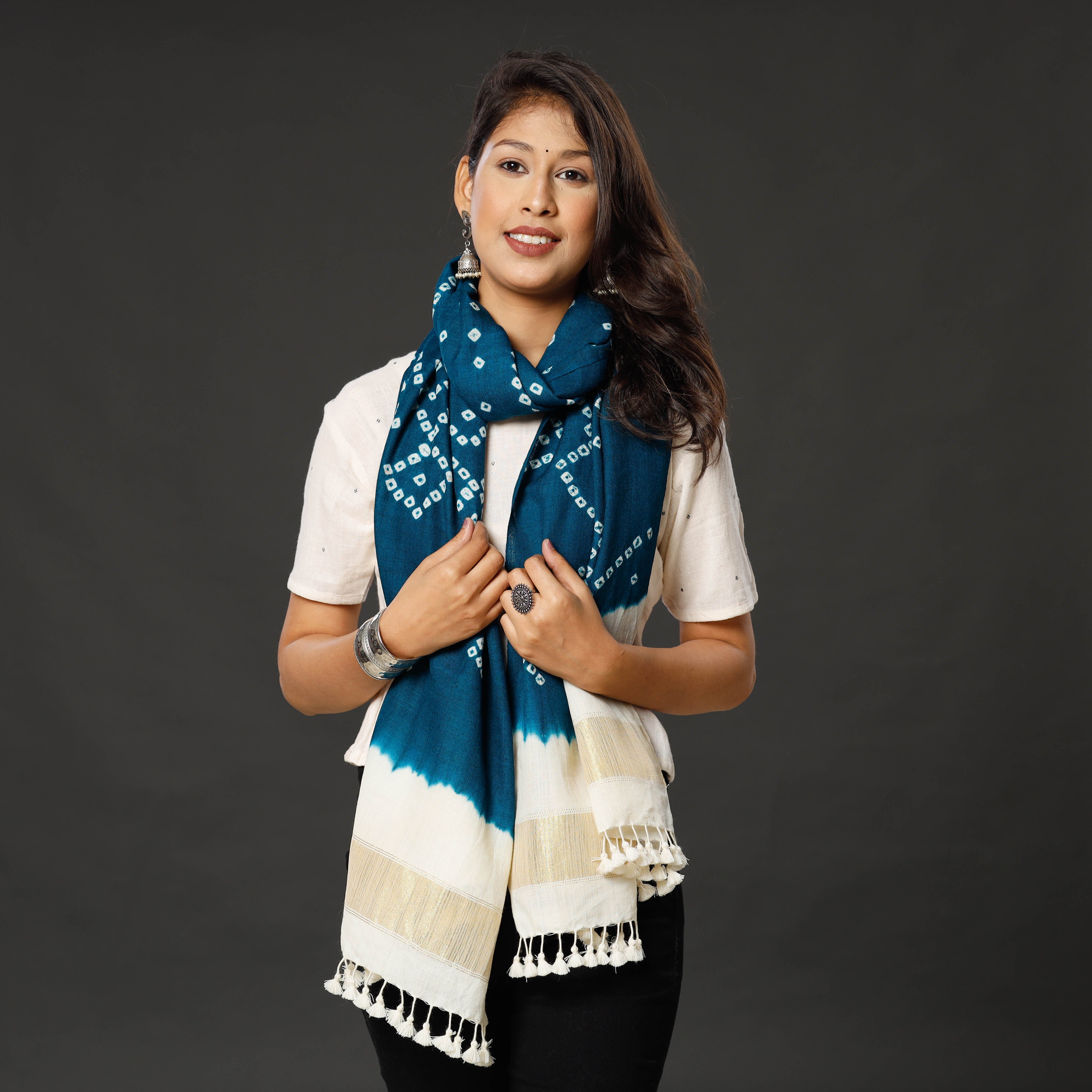 VANKAR BHIMJI KANJI Blue - Kutch Handwoven Bandhani Tie-dye Merino Woolen Stole with Zari Border
