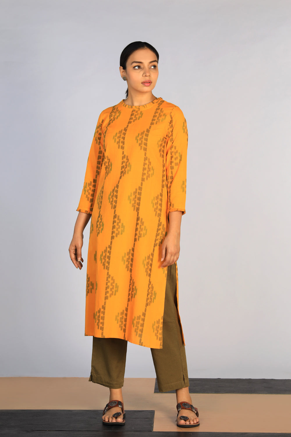 Kalanjali Ethnics Cotton Pochampally Ikat kurti - view 5