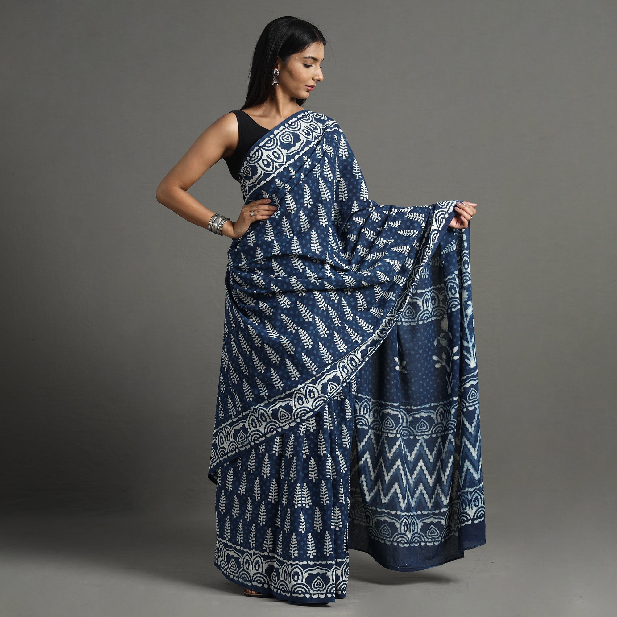 HAVELI CHRONICLES Blue - Bagru Hand Block Printed Mul Cotton Natural Dyed Saree 14 - view 2