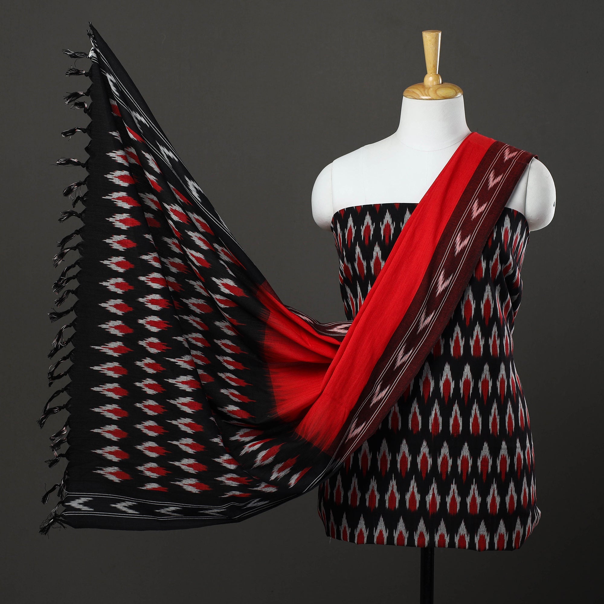 SOUTH KARGHA Black - 3pc Cotton Handloom Pochampally Ikat Dress Material 12