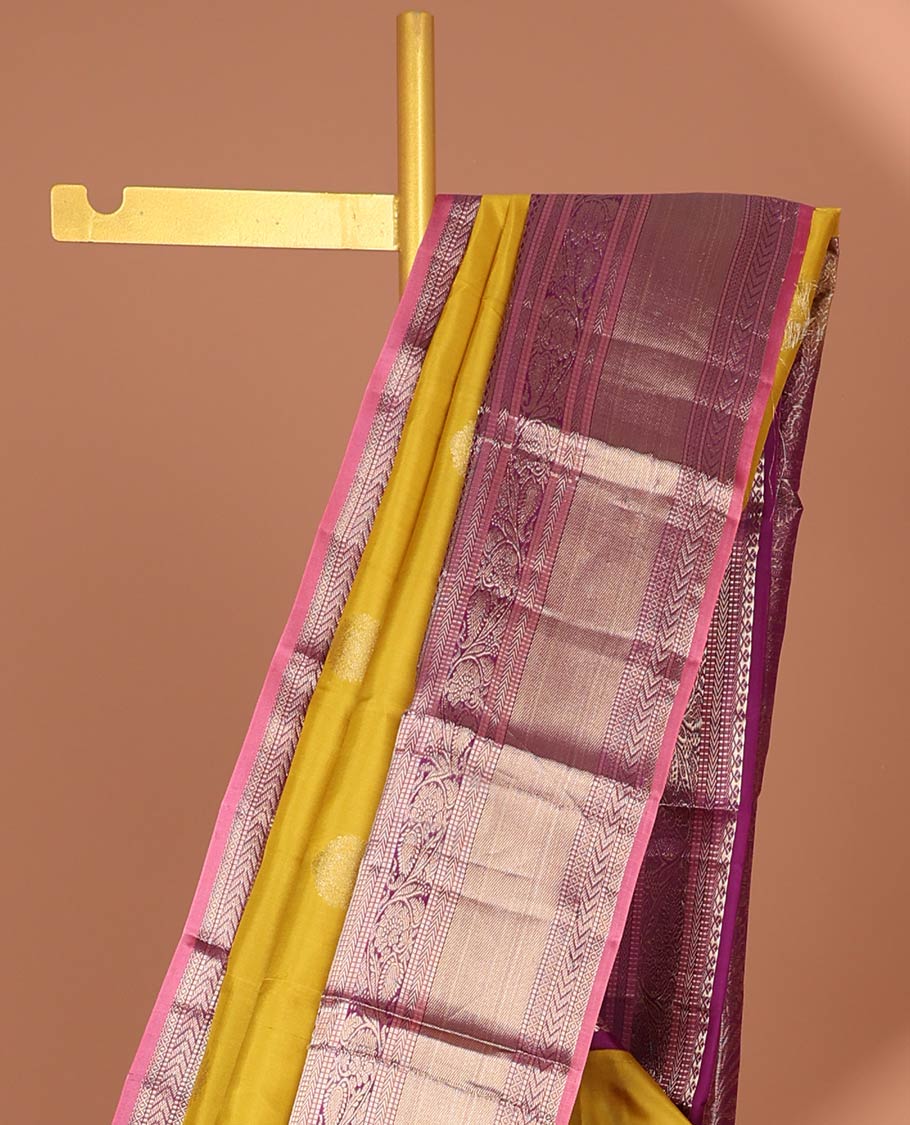 Pothys Green floral buttas silk saree with contrast border of muthu, manga , kuyil kann design & floral zari design pallu - view 3