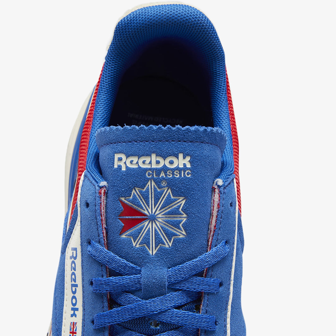 Reebok | CLASSIC LEATHER LEGACY AZ { VECTOR RED/VECTOR BLUE - view 4