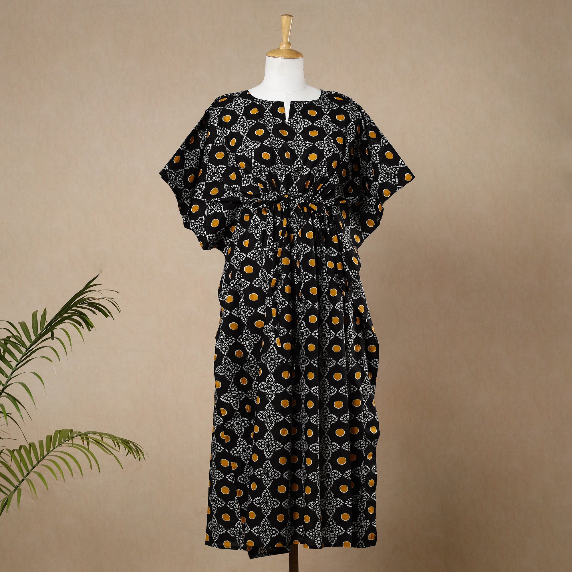 CHUTNEY CRAFT STUDIO Black - Hand Block Printed Cotton Kaftan with Tie-Up Waist (Long)