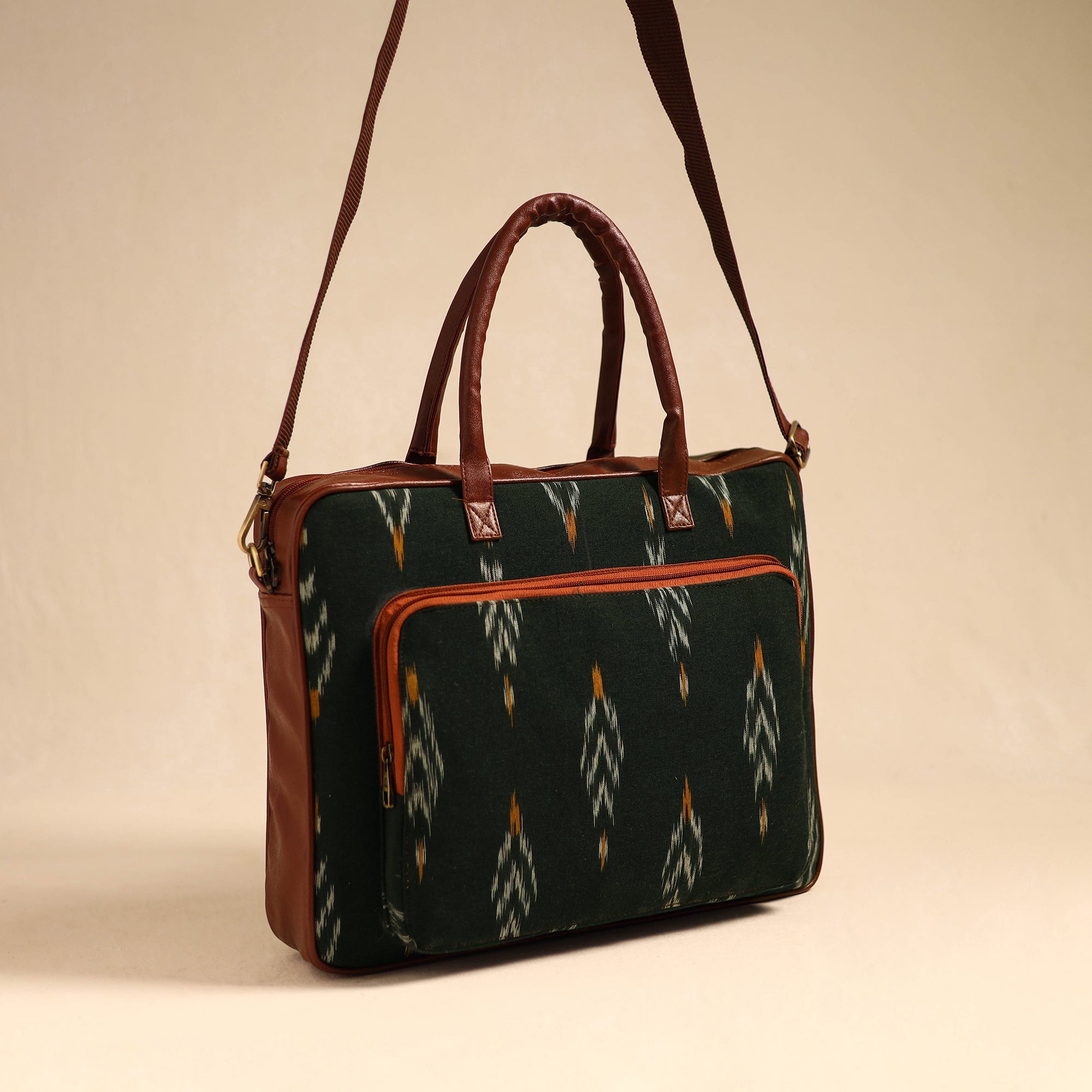 ITOKRI CRAFTS INITIATIVE Black - Handmade Pochampally Ikat Laptop Bag 05 - view 2