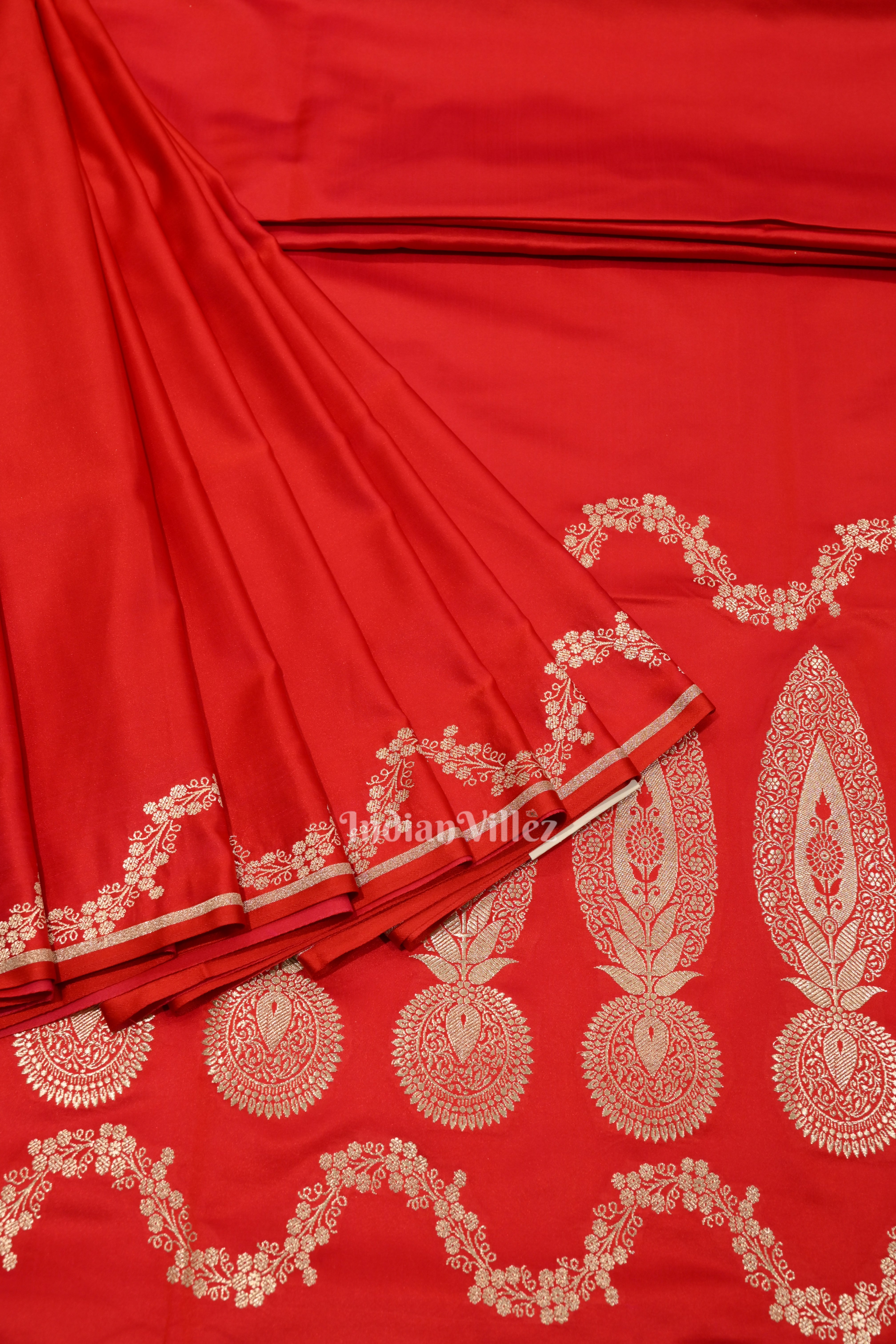 IndianVillèz Cherry Red Bridal Soft Pure Mashru Satin Silk Banarasi Saree