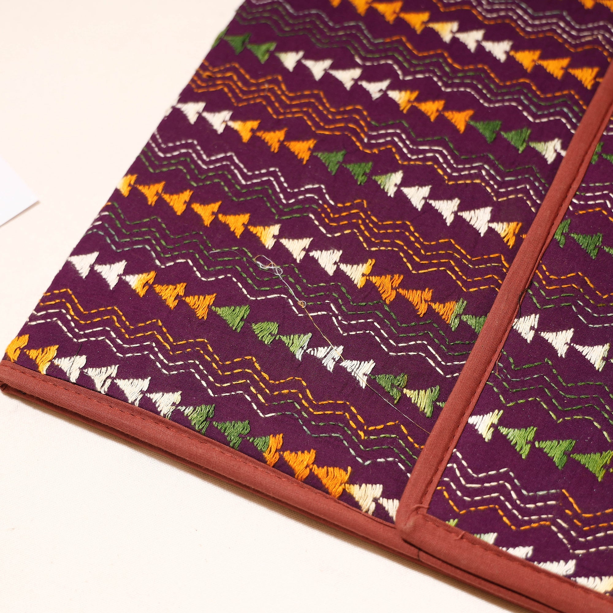 ASALKAAR Bengal Kantha Work Handcrafted File Folder - view 2