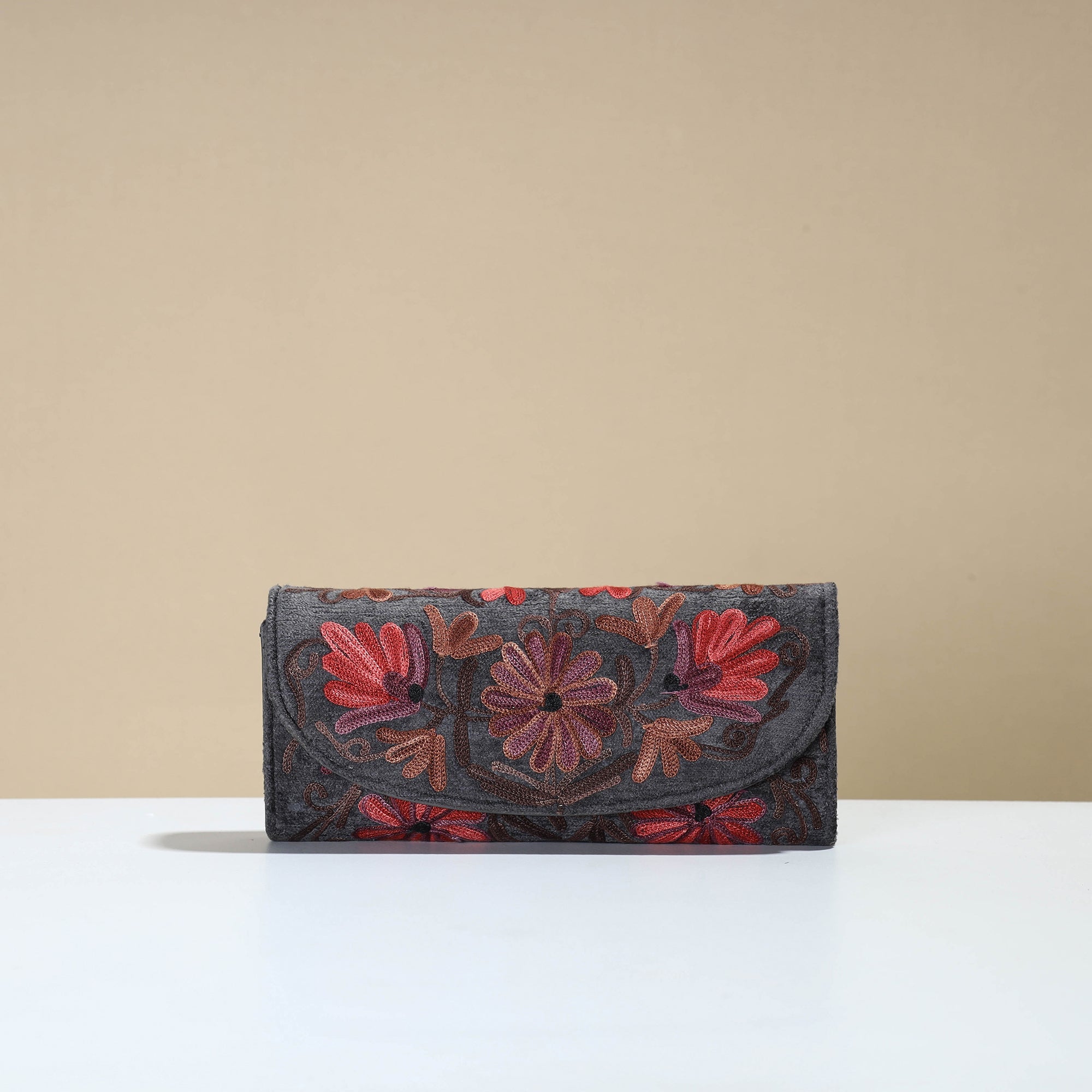 ITOKRI CRAFTS INITIATIVE Black - Kashmiri Crewel Hand Embroidery Velvet Travel Wallet 72