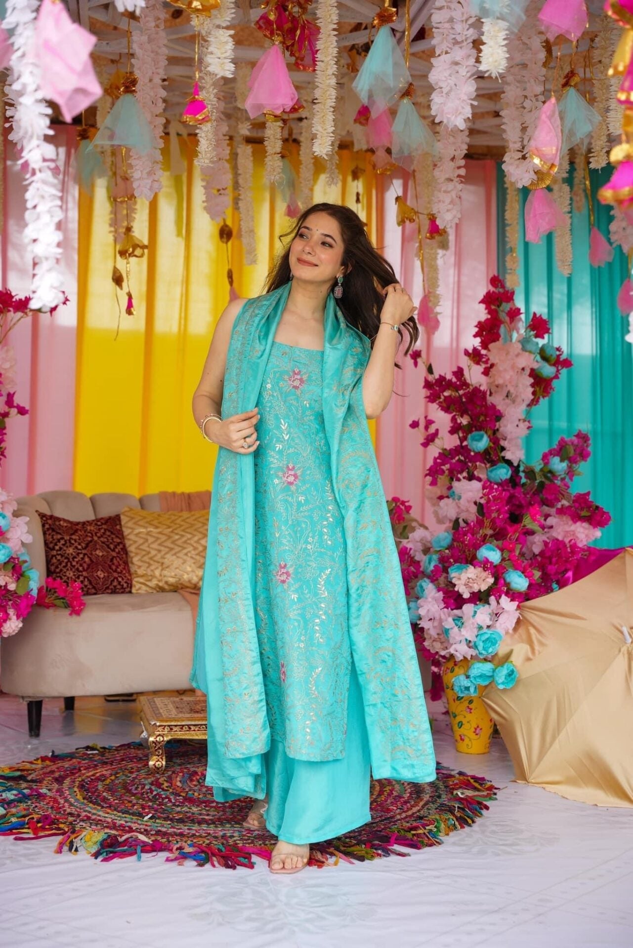 Idaho-o Aqua Bliss cosmos suit set