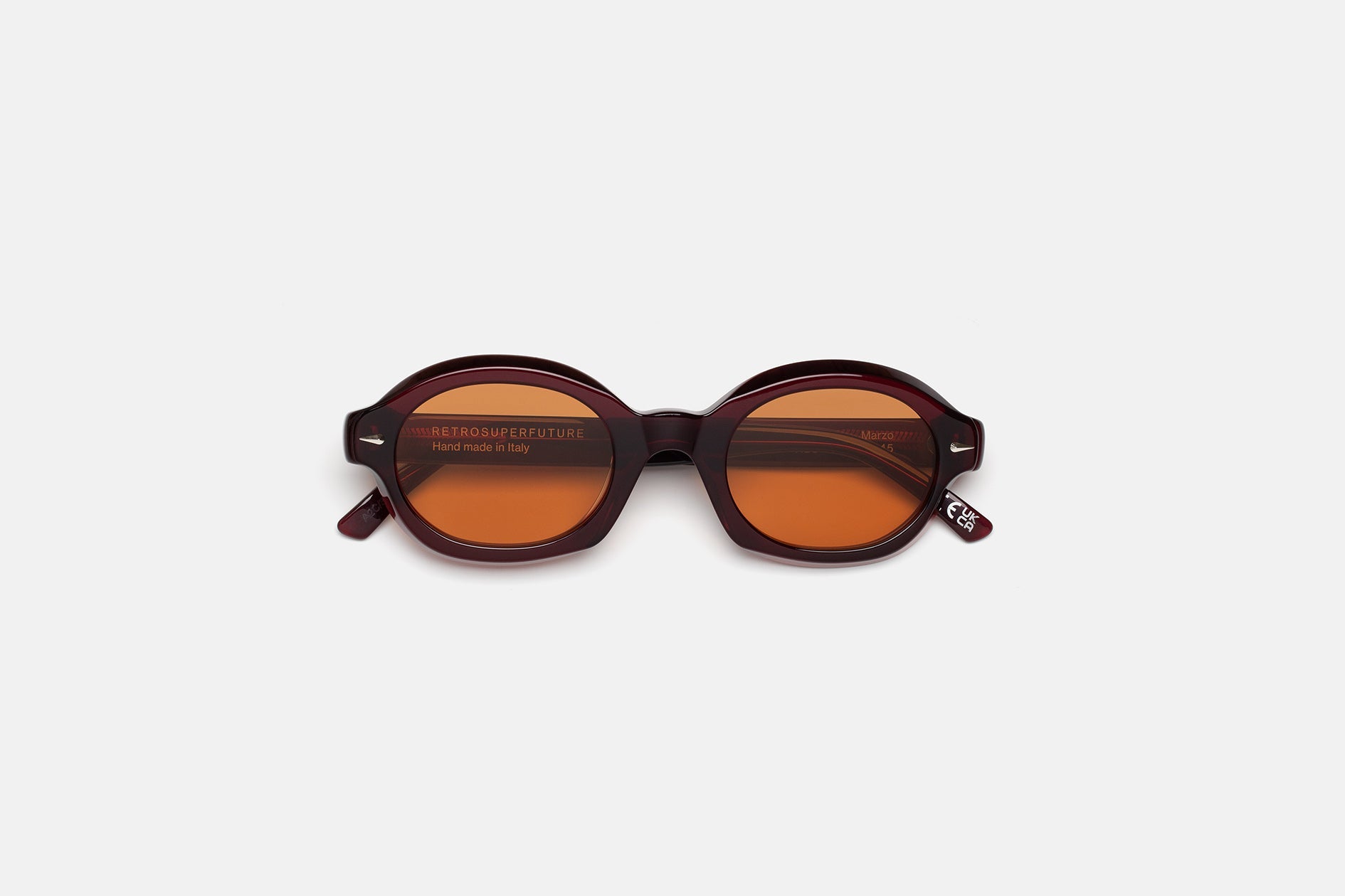 RETROSUPERFUTURE Marzo Distinct