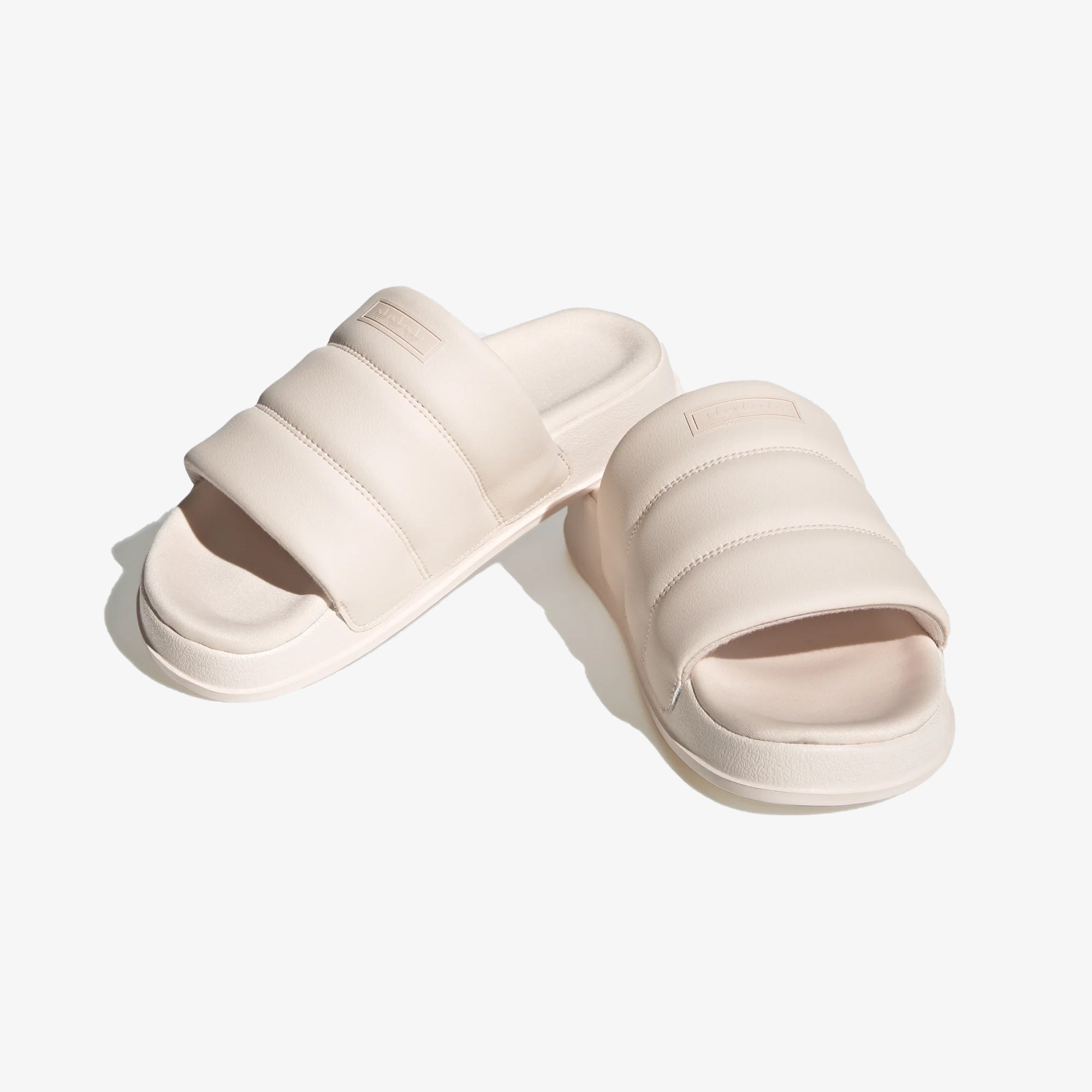 Adidas Originals | ADILETTE ESSENTIAL SLIDES { WONDER QUARTZ