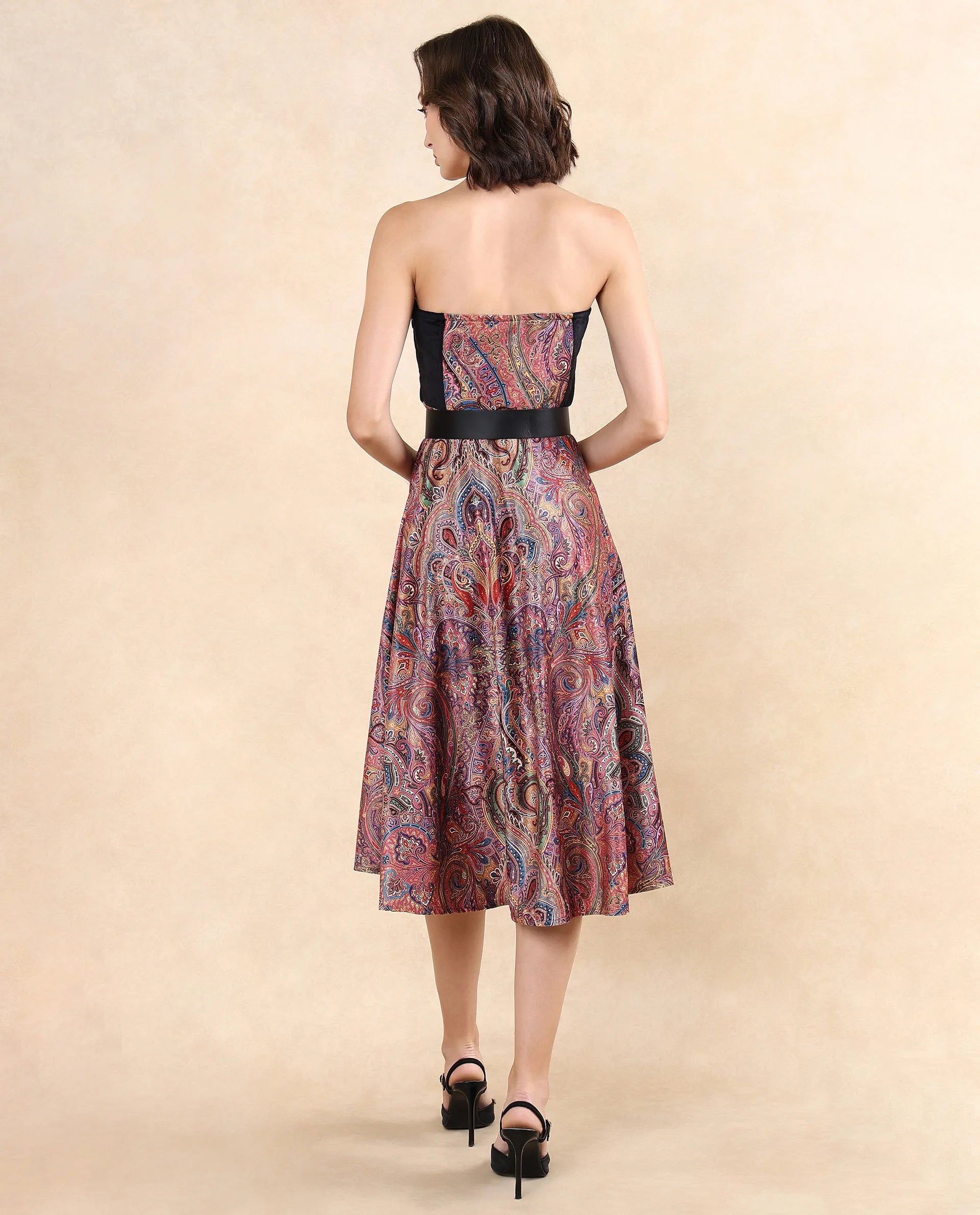 Rareism Women Skegy Multi Velvet Sleeveless Tube Neck Zipper Closure Fit And Flare Midi Paisley Print Dress - view 6