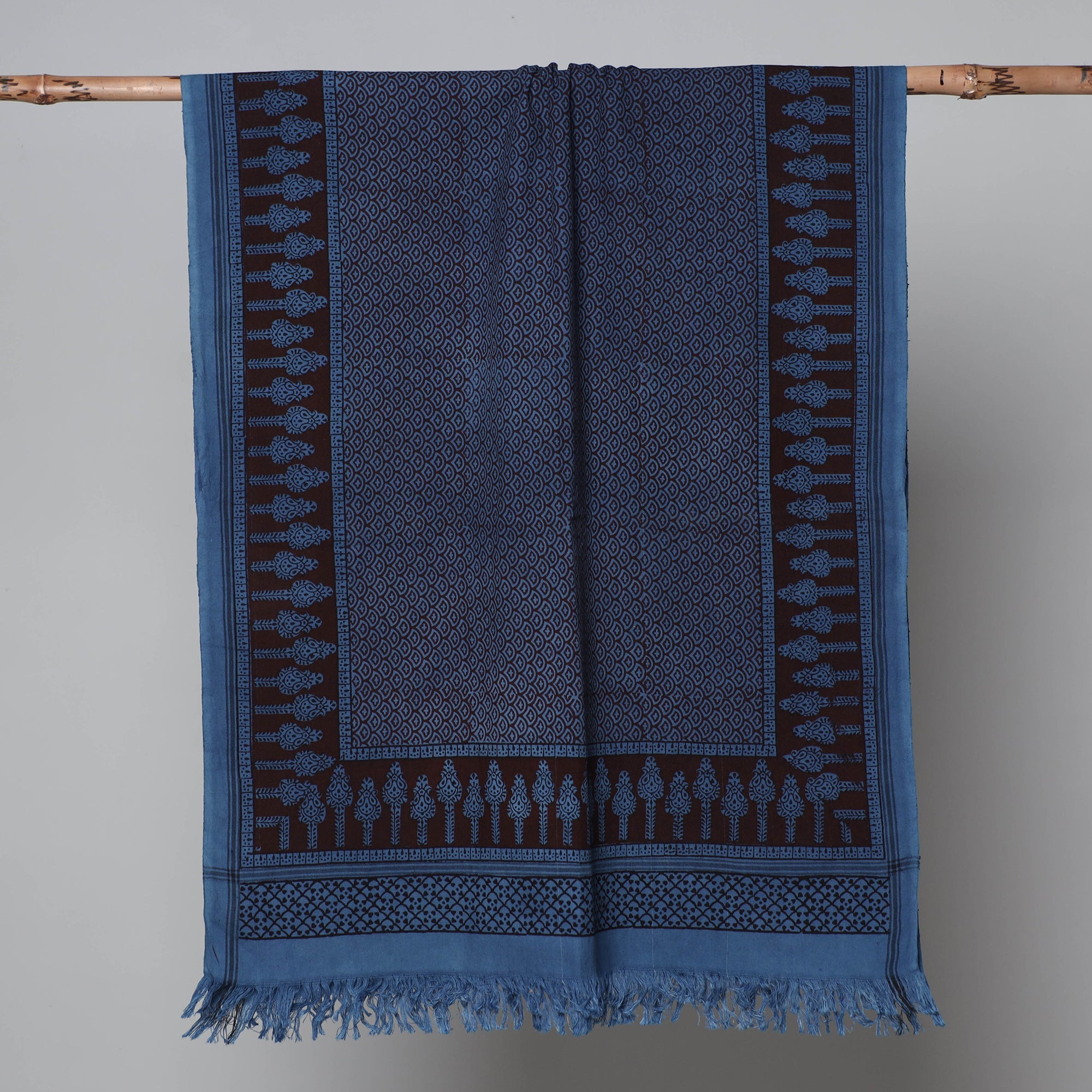 BAGH PRINTS BY UMAR FARUK KHATRI Blue - Bagh Hand Block Printed Handloom Cotton Towel - view 2