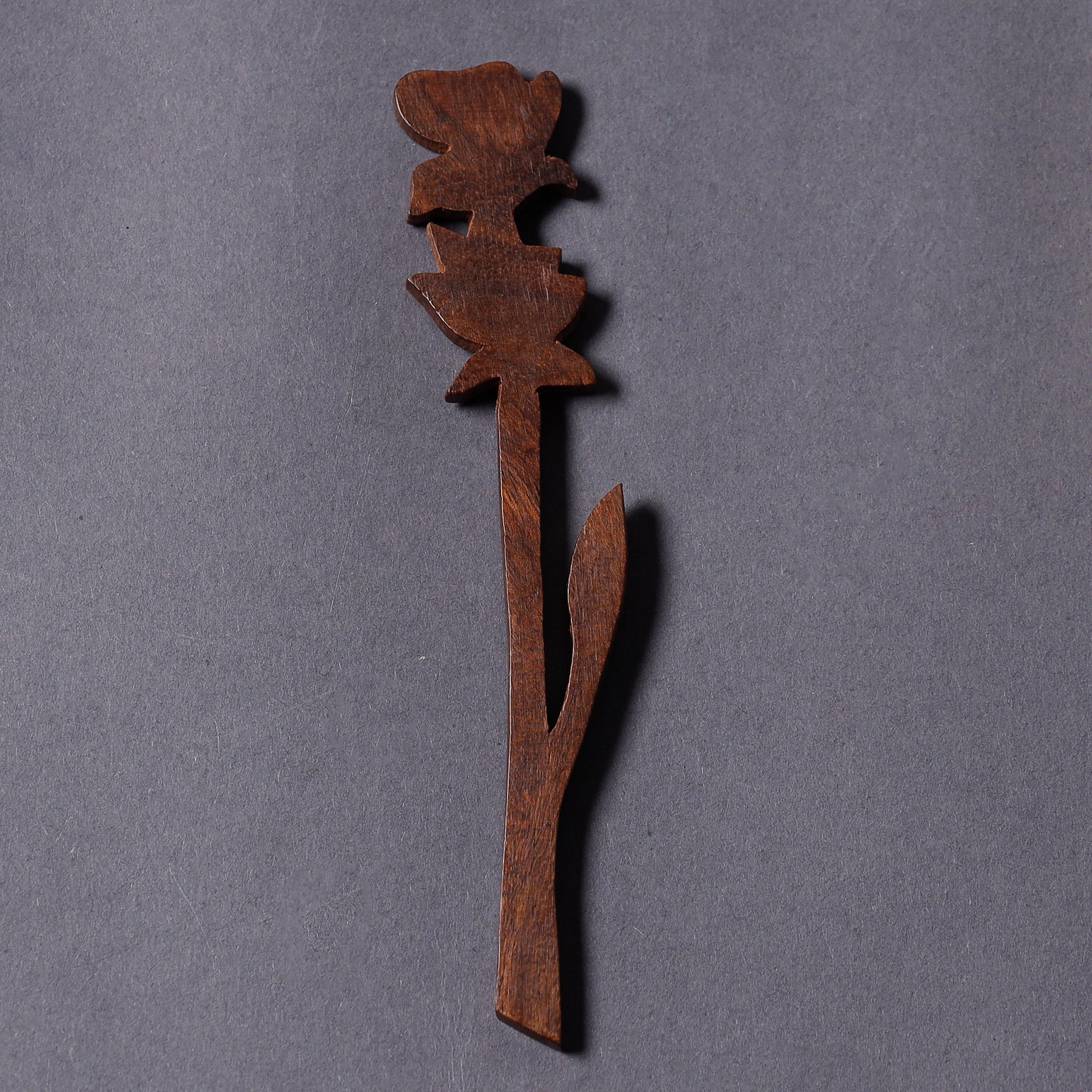 ITOKRI CRAFTS INITIATIVE Bijnor Hand Carved Sheesham Wood Bookmark - view 2