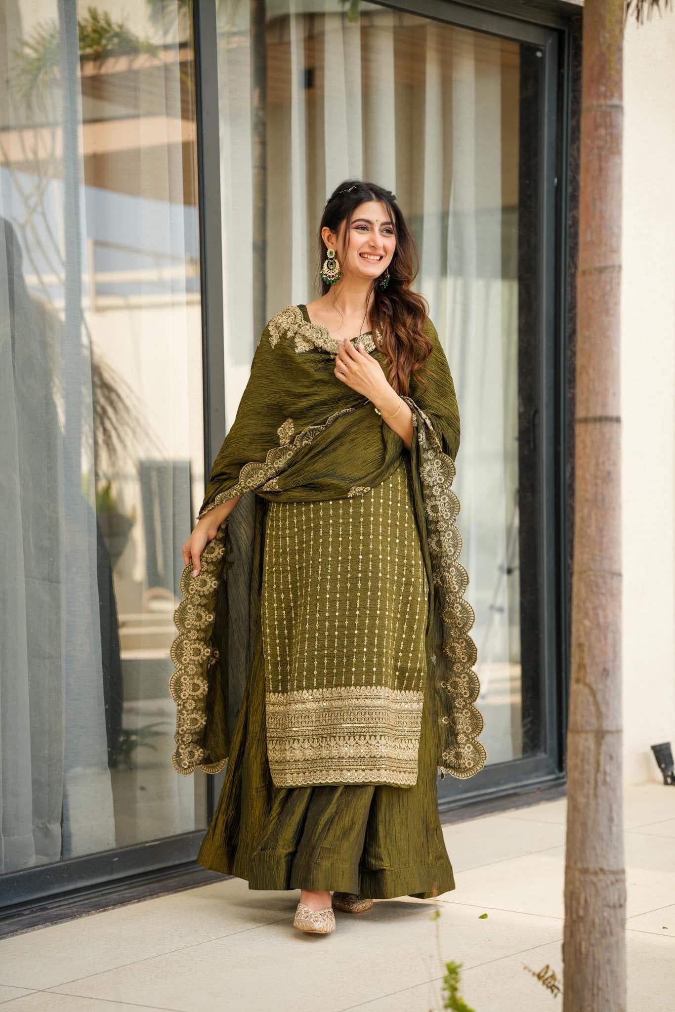 Idaho0 Moss green Majesty suit set