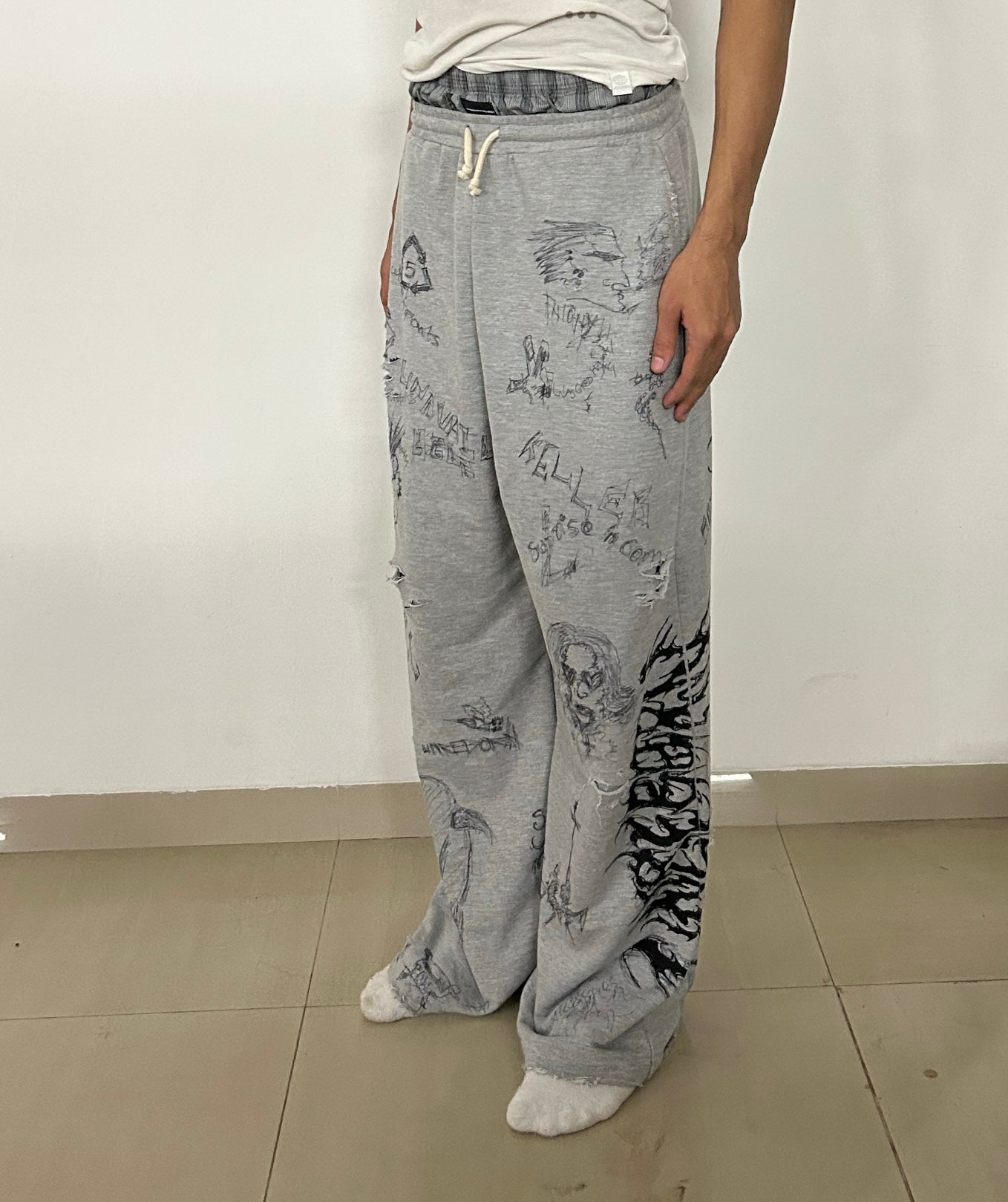 Unreborn Project Boxer Sweatpants - Grey Melange (Graffiti version) - view 3