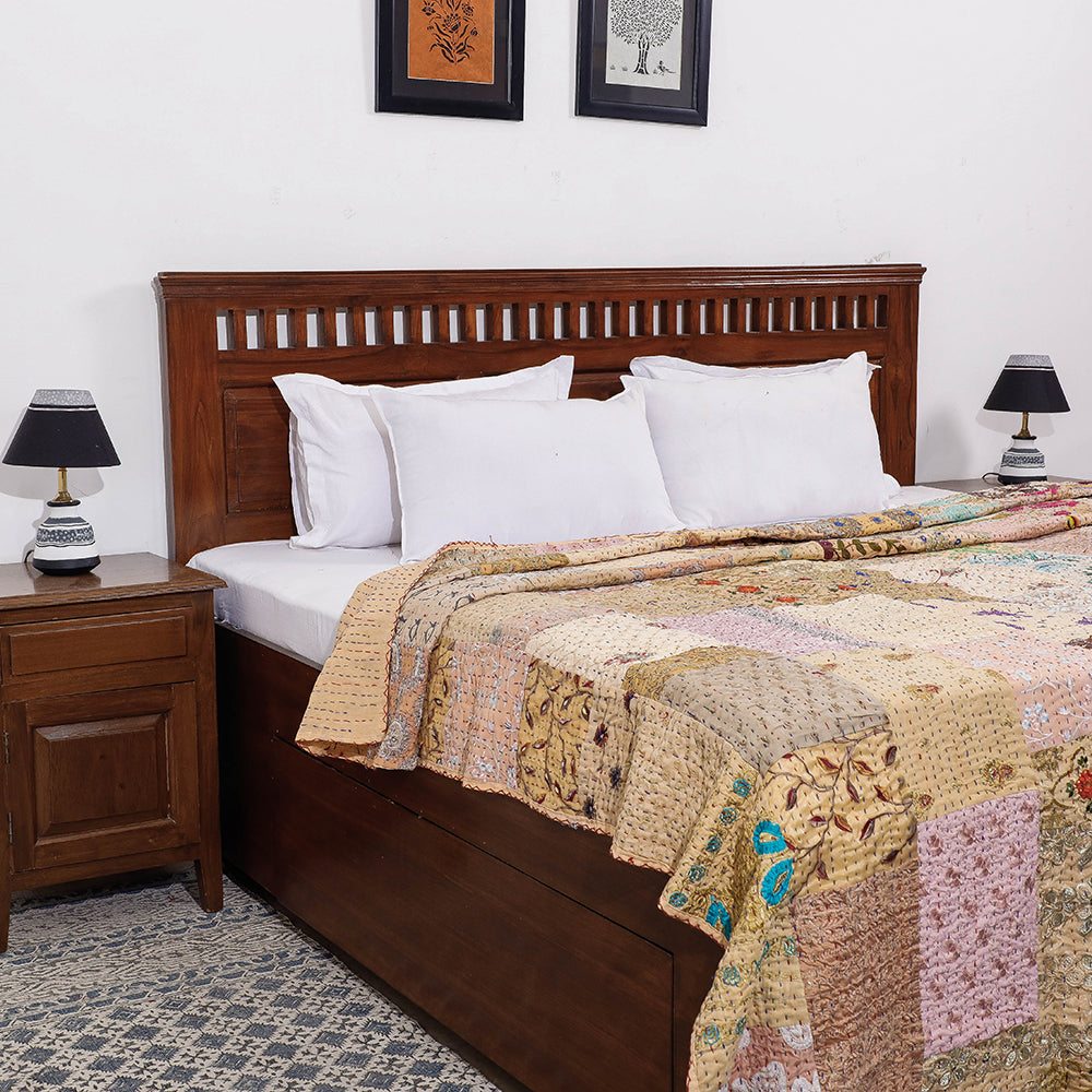 Cotton quilt gudri – HAVELI CHRONICLES Beige - Khambadiya Patchwork Patola Silk Cotton Quilt / Gudri / Blanket